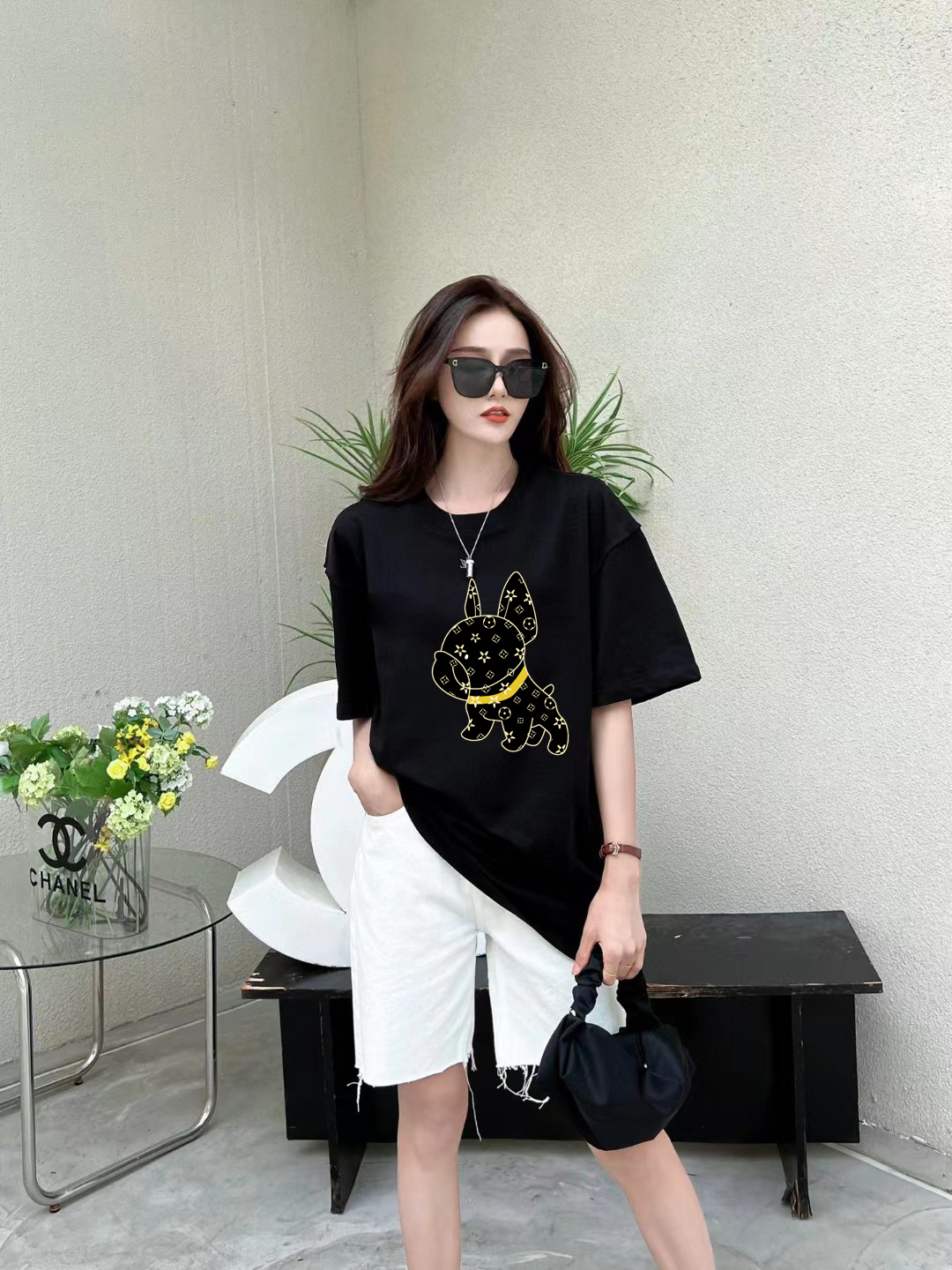 Louis Vuitton 2025FW Graphic Tee - French Bulldog Print, Unisex Style 10 o 1i3ibckem1gds1b2j1fveis12f83