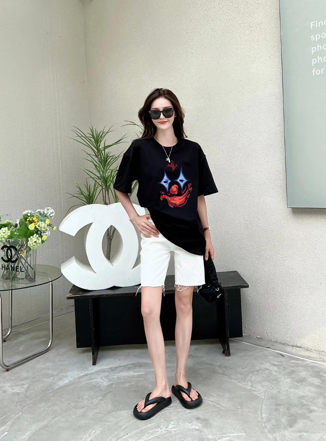 Louis Vuitton 2025FW Clown Print Cotton T-Shirt, Unisex Style 9 o 1i3if5v6rfcm6nrkthi231ihs2
