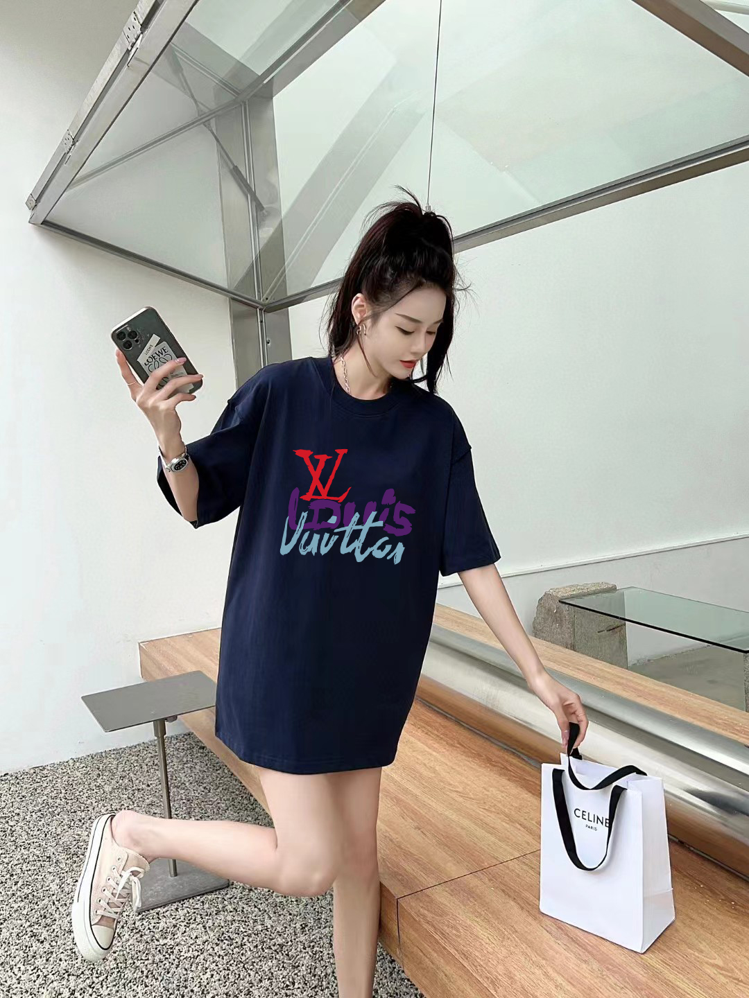 Louis Vuitton 2025FW Men's/Women's Cotton Short Sleeve T-Shirt - Stylish & Comfy 11 o 1i3ifiunu17fc1klk1mvm1mo65o54