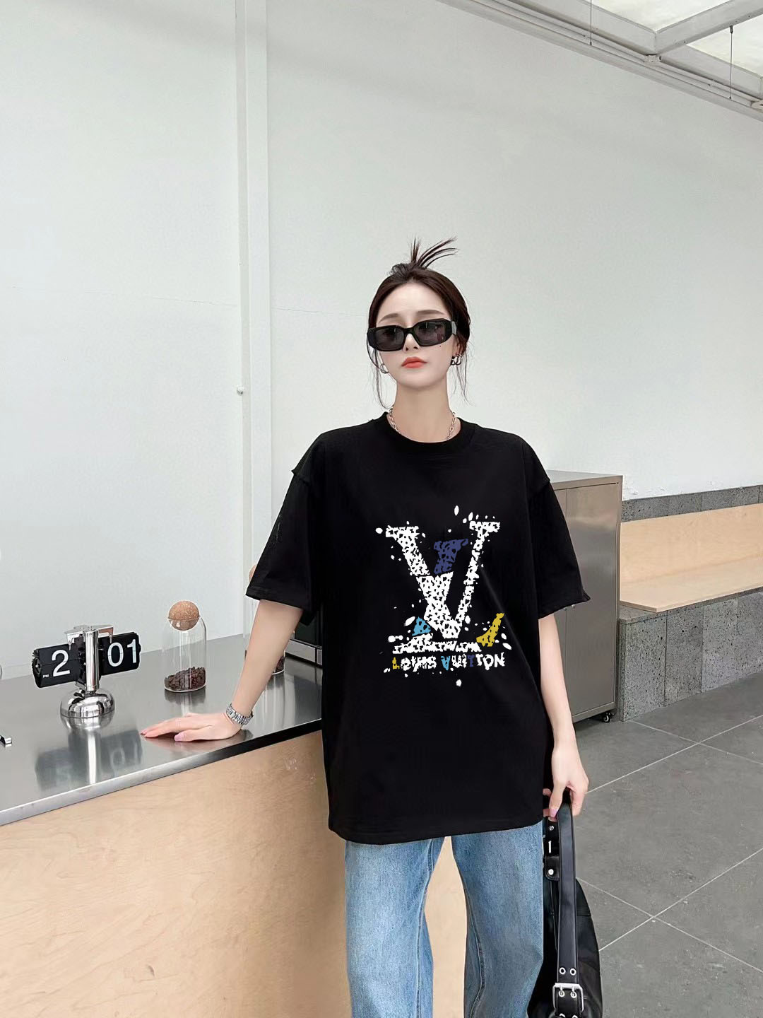 Louis Vuitton 2025FW LV Letter Print Short Sleeve T-Shirt Unisex 10 o 1i3ku7deor4jhhi15pkn80h5o3