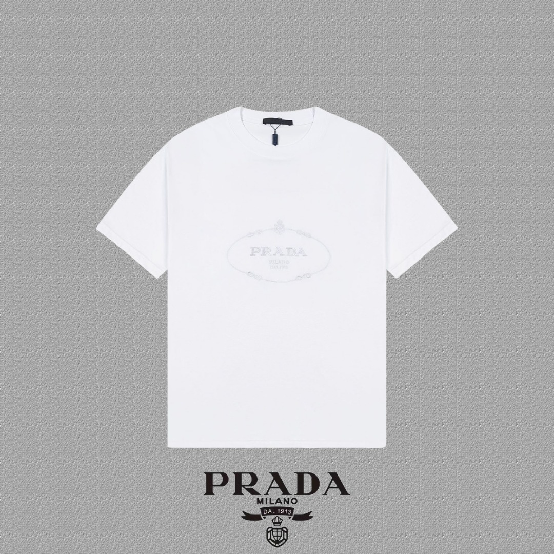 P85✨🔥 [Prada] Camiseta de manga corta 2026FW, tecnología de bordado, tejido de 300 g de hilo doble 26s de alta gama, t…