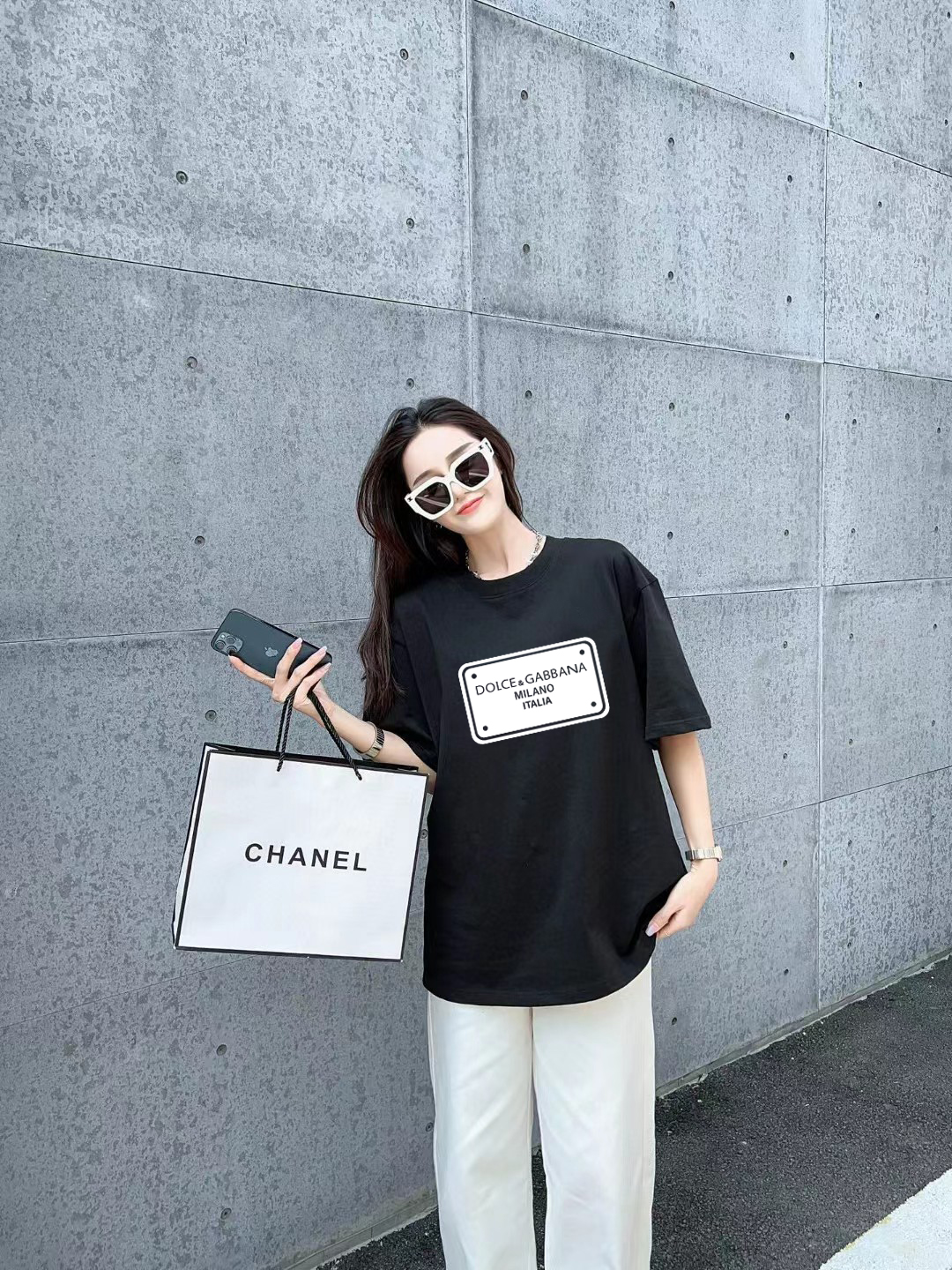 High-End Logo T-shirts: 2025FW Collection in Black and White, Various Sizes - 图片 9