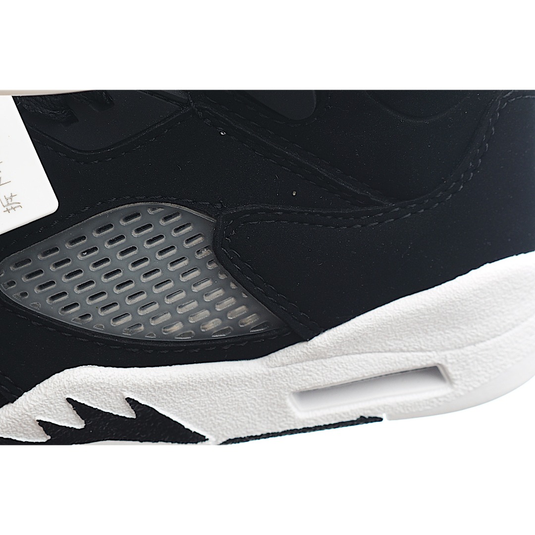 图片[9]-乔5 AJ 5代系带篮球气垫童鞋28-35 该鞋款属于篮球文化鞋，设计以支撑在进行篮球运动时穿着使用，缓震鞋口和人字形鞋底防滑，鞋面采用牛皮革、橡塑材料等多种材料拼接（缝/车线）而成-选品中心