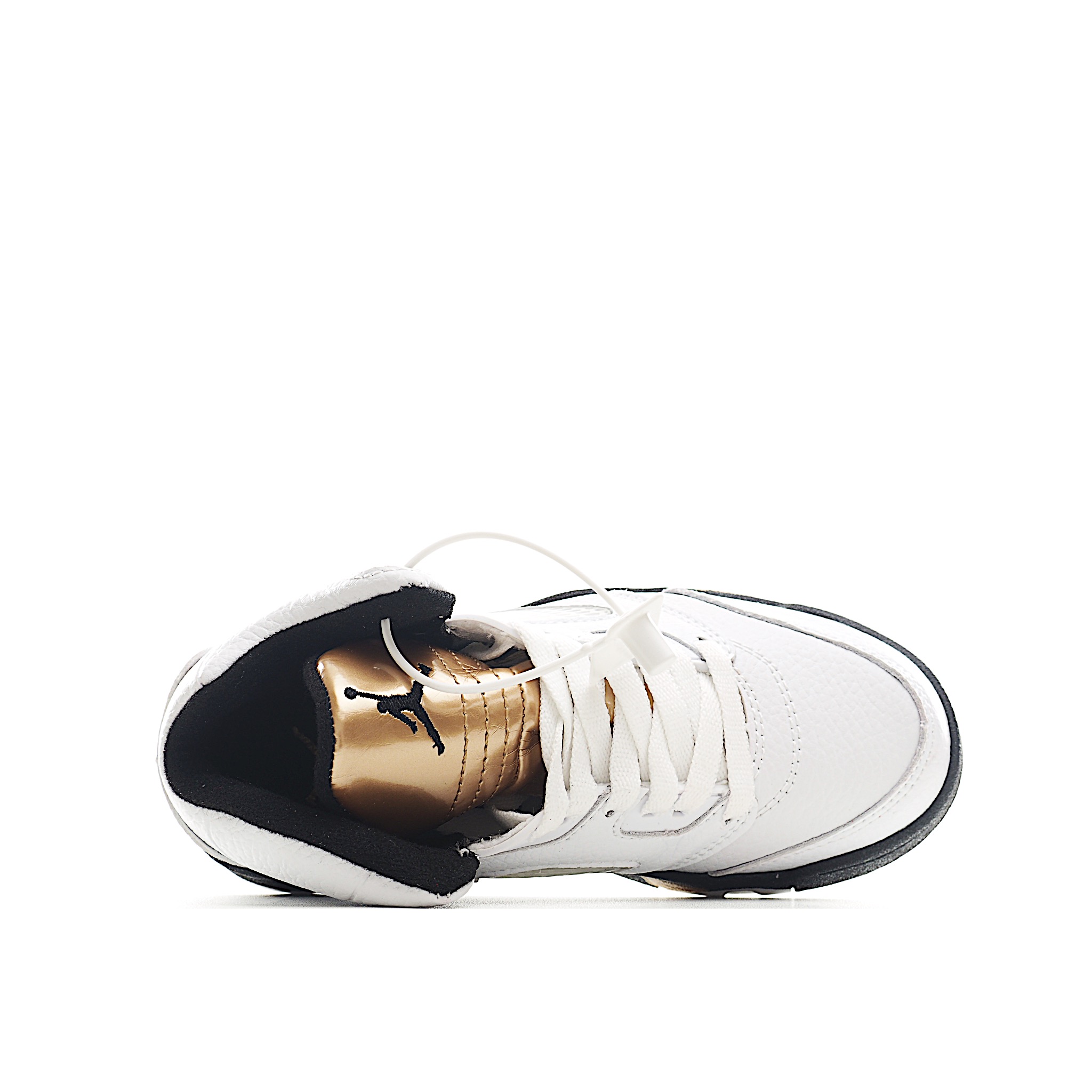 图片[4]-乔5 AJ 5代系带篮球气垫童鞋28-35 该鞋款属于篮球文化鞋，设计以支撑在进行篮球运动时穿着使用，缓震鞋口和人字形鞋底防滑，鞋面采用牛皮革、橡塑材料等多种材料拼接（缝/车线）而成-选品中心