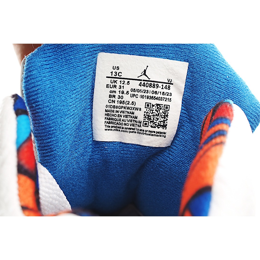 图片[9]-乔5 AJ 5代系带篮球气垫童鞋28-35 该鞋款属于篮球文化鞋，设计以支撑在进行篮球运动时穿着使用，缓震鞋口和人字形鞋底防滑，鞋面采用牛皮革、橡塑材料等多种材料拼接（缝/车线）而成-选品中心