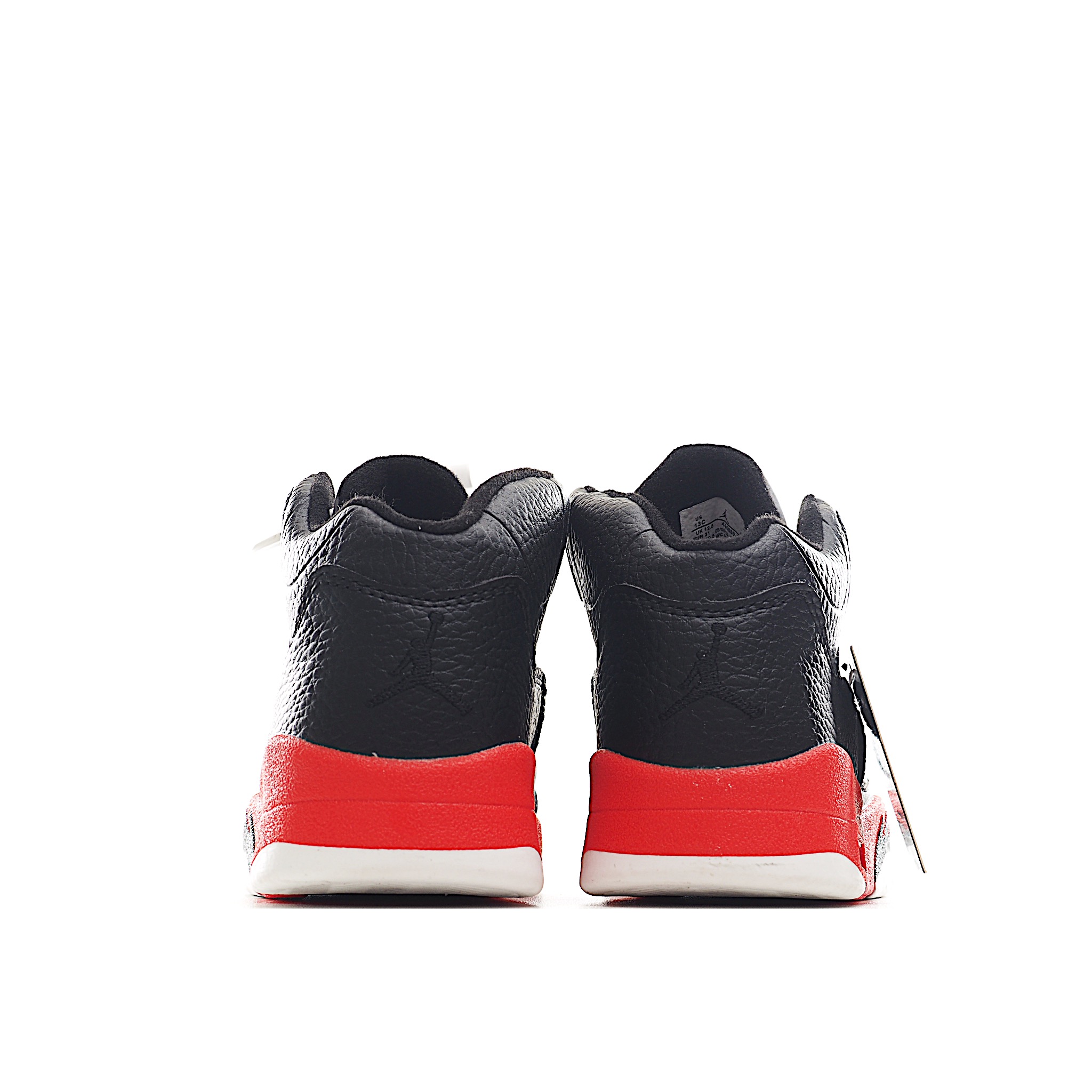 图片[5]-乔5 AJ 5代系带篮球气垫童鞋28-35 该鞋款属于篮球文化鞋，设计以支撑在进行篮球运动时穿着使用，缓震鞋口和人字形鞋底防滑，鞋面采用牛皮革、橡塑材料等多种材料拼接（缝/车线）而成-选品中心