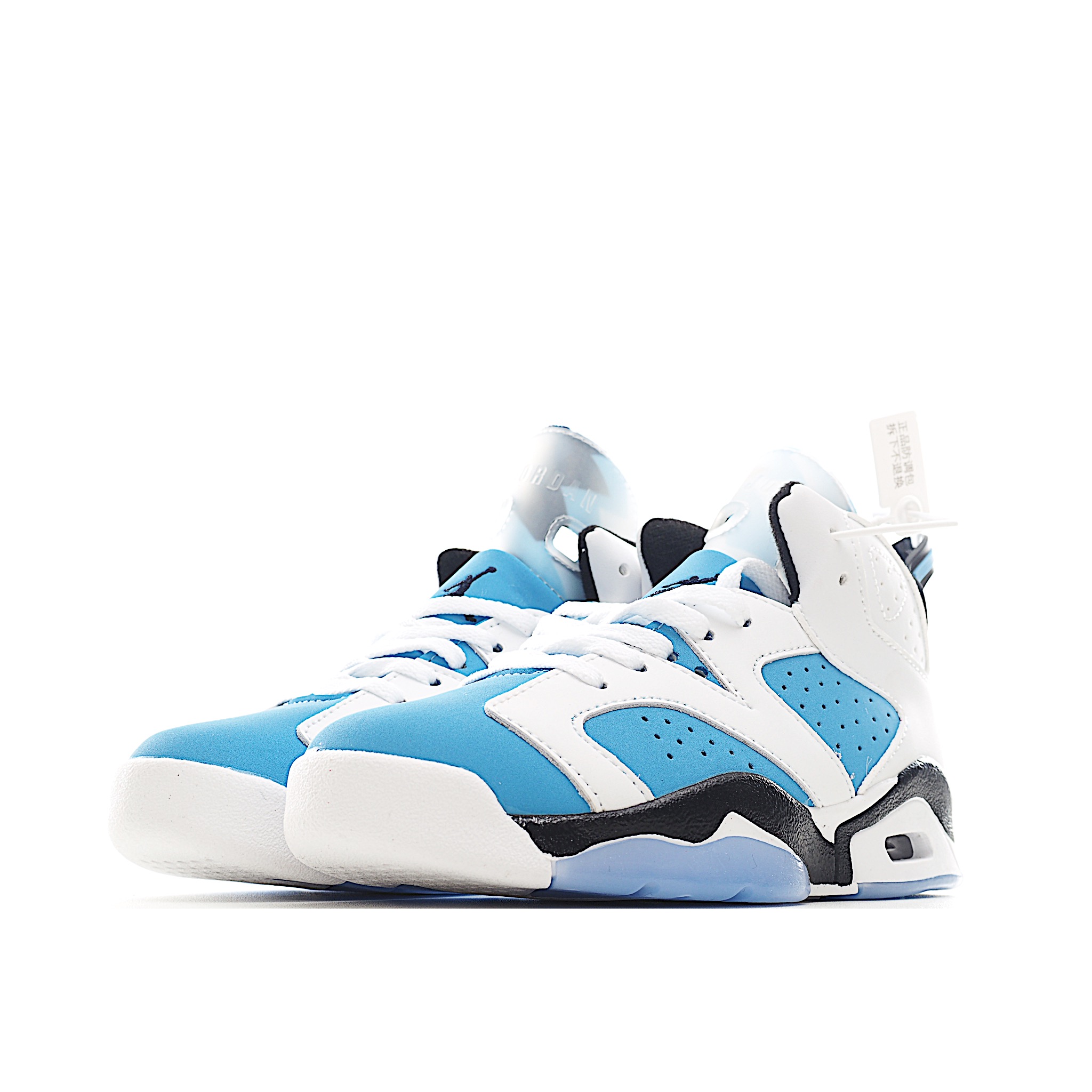 图片[2]-AJ 6代乔六高帮篮球气垫童鞋28-35 AJ 6 复刻大童运动童鞋采用优质鞋面，承袭令其享誉盛名的经典外观设计。穿孔设计，为孩子提供透气舒适的运动体验。-选品中心