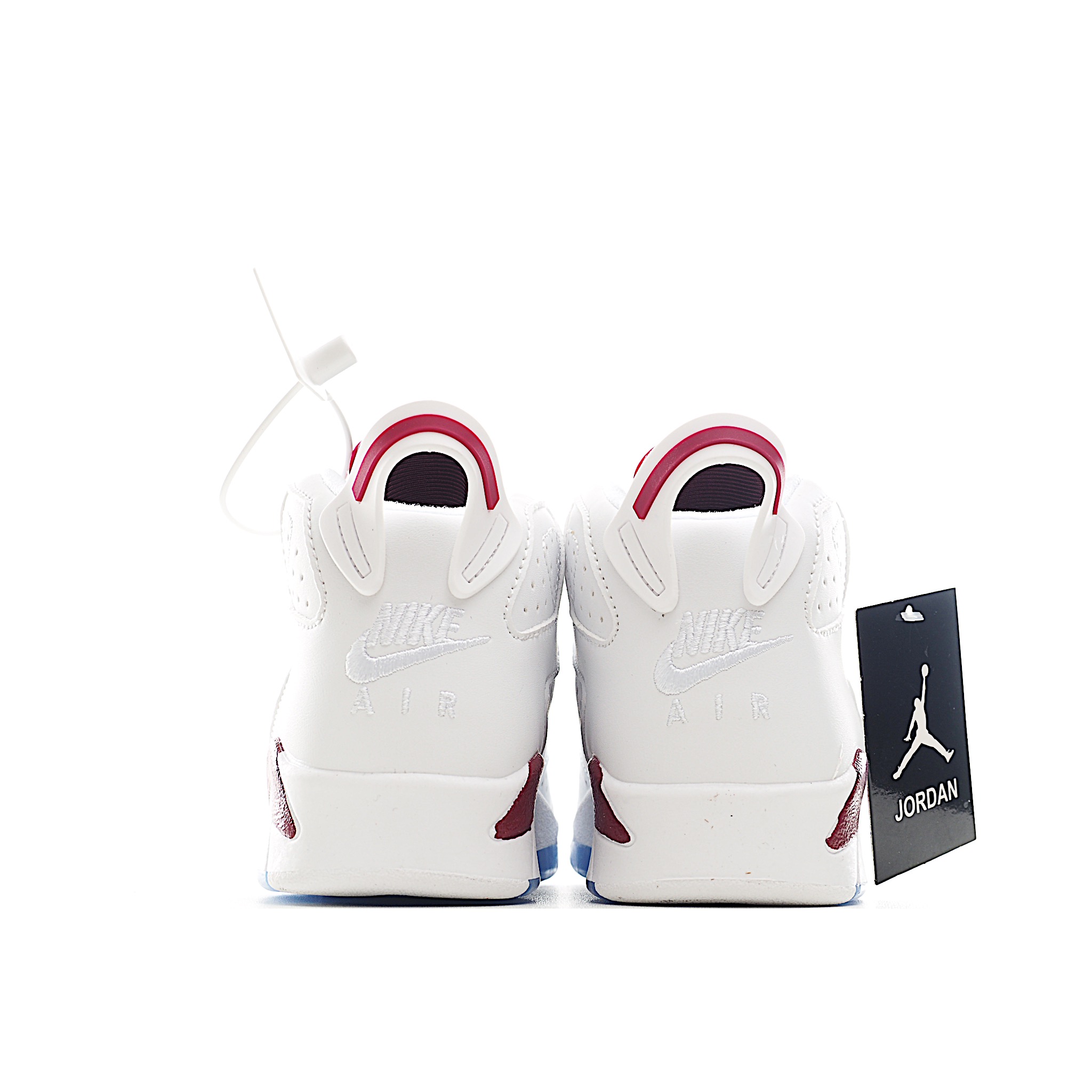 图片[5]-AJ 6代乔六高帮篮球气垫童鞋28-35 AJ 6 复刻大童运动童鞋采用优质鞋面，承袭令其享誉盛名的经典外观设计。穿孔设计，为孩子提供透气舒适的运动体验。-选品中心