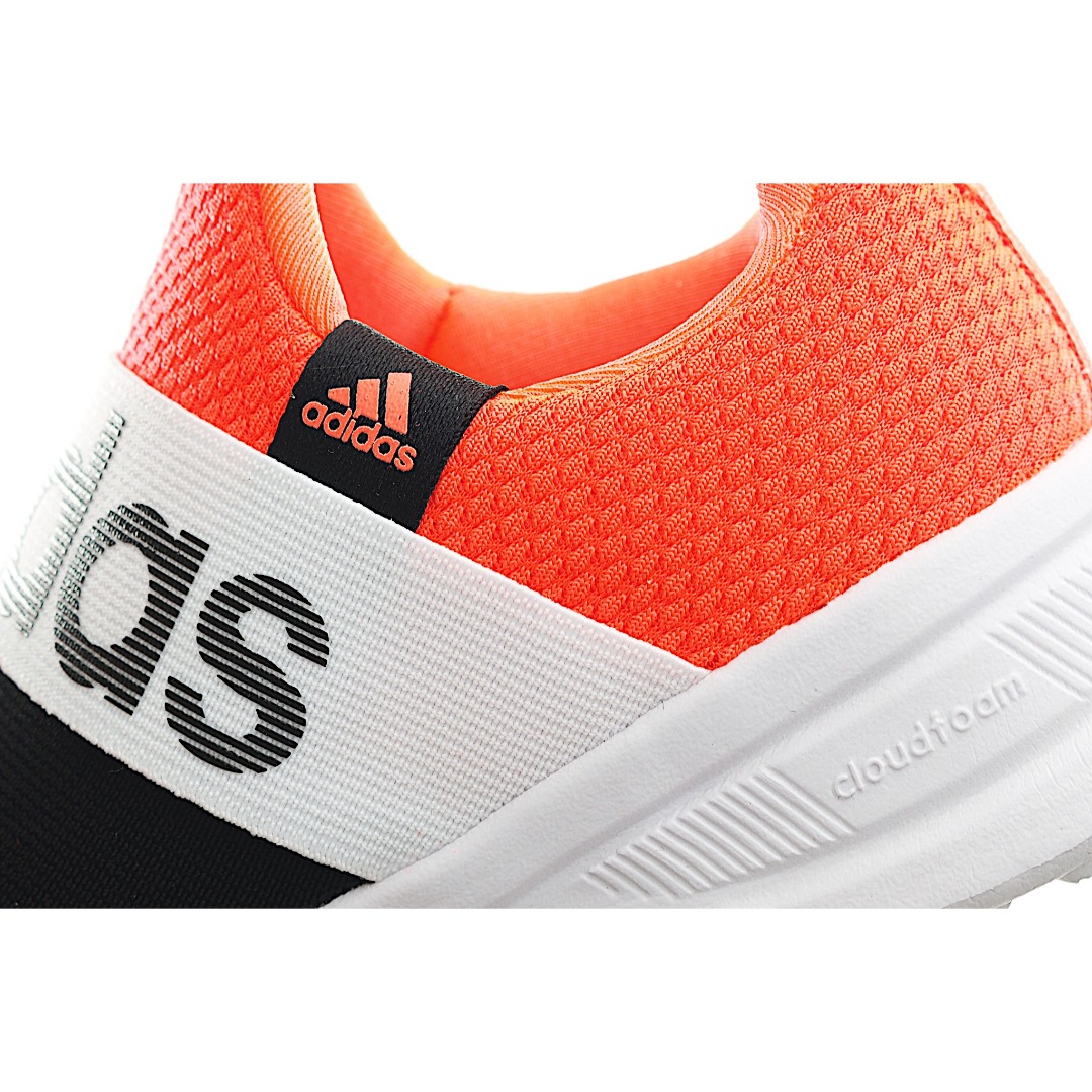 图片[9]-AD 儿童一脚蹬松紧带休闲运动鞋 一旦孩子们发现这些易于穿戴的松紧带运动鞋，他们就不会再回头了。柔软的鞋面以最小的力气滑入到位，大松紧带将脚紧贴到位。采用轻质缓震制成，可提供全天支撑，从孩子们冲出门的那一刻起，直到他们回到家并坐在沙发上，都能让孩子们自由活动。 货号：桔红 尺码：26-37-选品中心