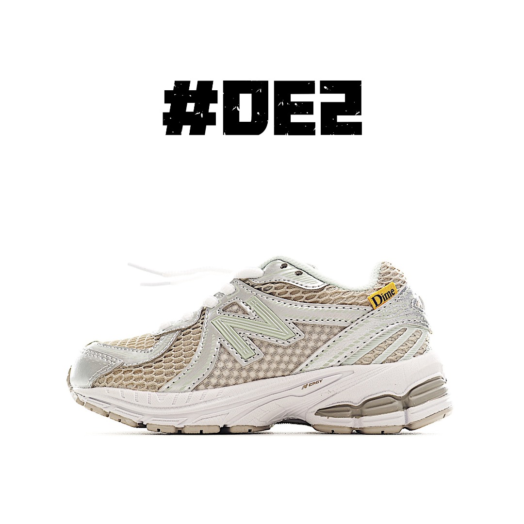 NB 860 系带运动儿童跑鞋 这款儿童运动鞋展现经典的复古风格,是越野风格的科技感十足,保证为你的脚步做好准备。现代技术和 AB ® 缓震提供舒适和支撑,而透气的网眼和闪亮的金属覆盖层相结合,赋予它们不容错过的未来主义优势。饰有醒目的徽标品牌标识,增添风格。 尺码:24-37.5-选品中心