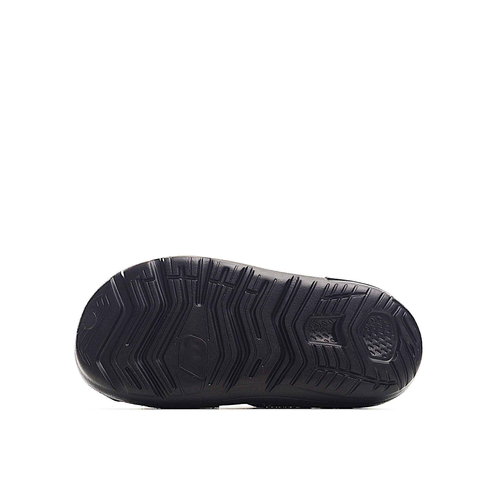 图片[6]-NK 包头飞机耳魔术贴儿童凉鞋 黑色 采用鞋头包覆设计，并搭载富有抓地力的外底，堪称户外畅玩的理想之选。配搭柔软的泡绵缓震设计，可随孩子的双足伸展弯曲。魔术贴粘扣固定带，便于穿脱；鞋面开口设计，赋予稚嫩双足透气感受。 尺码：22-35 货号：7001-选品中心