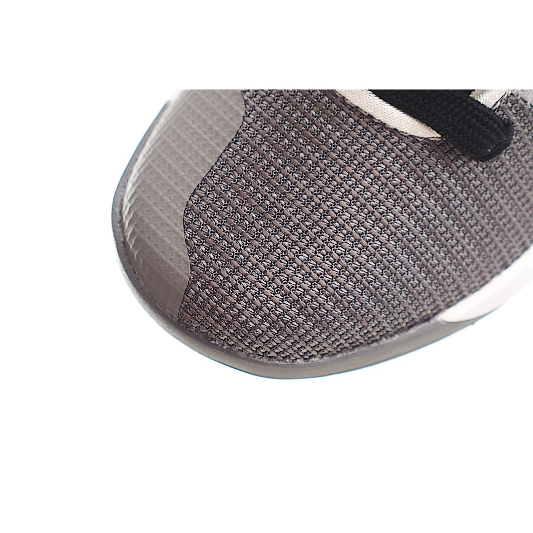 图片[6]-杜兰特篮球鞋 KD 5 儿童鞋28-39 以外层较硬实的泡棉包覆内层的柔软核心泡棉，打造回弹缓震感受。 Zoom Air 气垫吸收每一步伐的力道，并化为能量反推回传。-选品中心