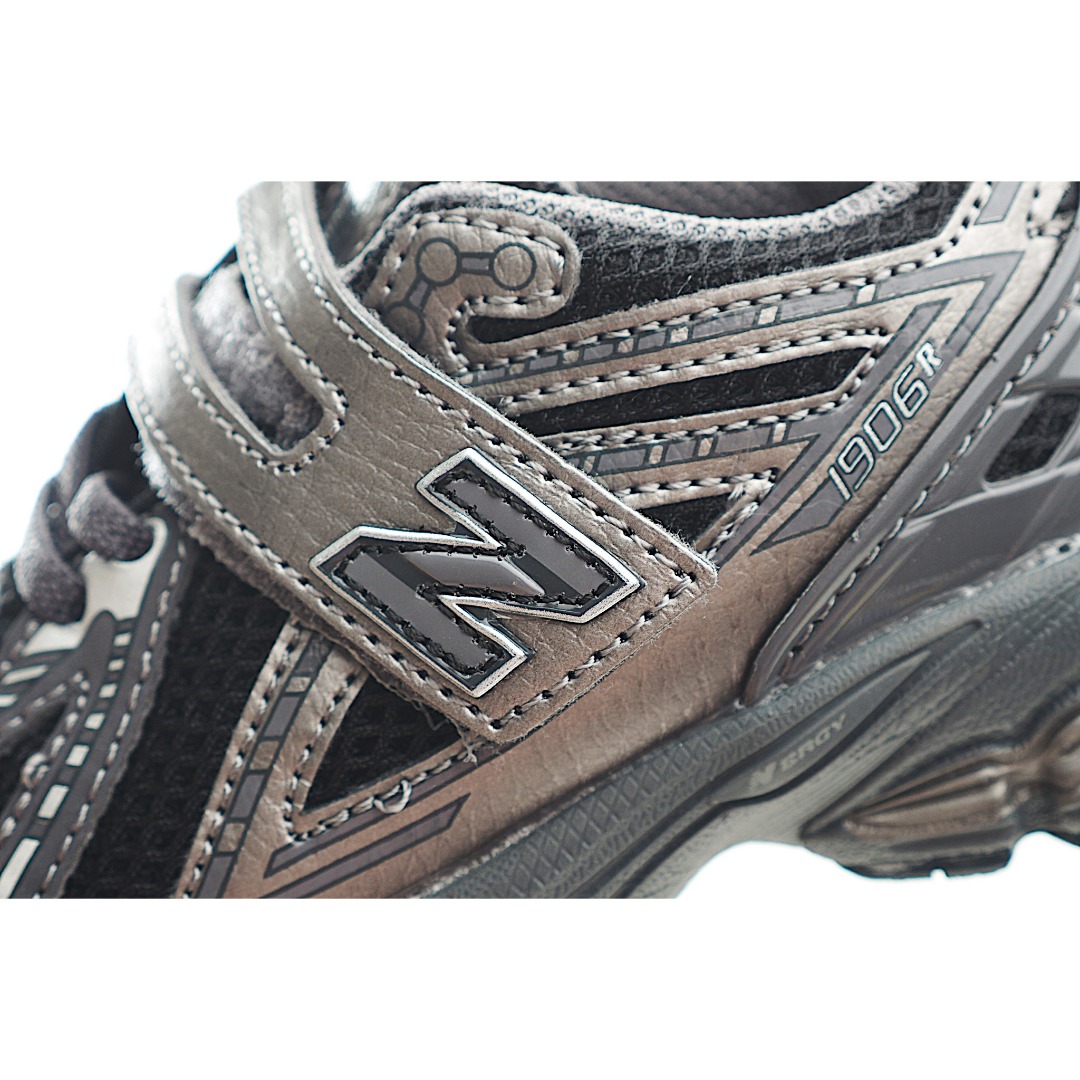 图片[8]-NB 1906 魔术贴儿童跑步鞋 立体双层织面搭配镂空支撑带复古未来感淋漓彰显，亦可搭配亲子款全家玩转复古千禧风。中底采用AB科技与Ny避震系统，缓震回弹性能更出色。升级孩童穿着体验，运动更加舒适自如。 货号：EX 尺码：24-37-选品中心