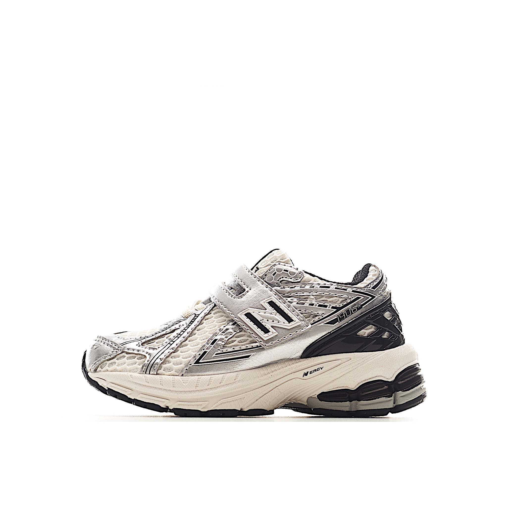 NB 1906 魔术贴儿童跑步鞋24-37 立体双层织面搭配镂空支撑带复古未来感淋漓彰显，亦可搭配亲子款全家玩转复古千禧风。中底采用AB科技与Ny避震系统，缓震回弹性能更出色。-选品中心