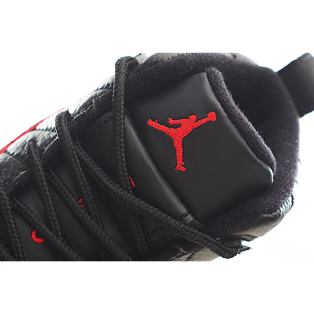 图片[5]-让您的孩子拥有AJ 12童鞋，一直是运动鞋爱好者的最爱，鞋跟处采用封装式 Air 缓冲设计。鞋面采用真皮、合成皮革和织物混合制成，并带有独特的放射状缝线。内衬柔软，穿着舒适。柔韧的橡胶鞋底为成长中的双脚提供良好的抓地力和支撑，让宝宝在操场上保持步伐。 货号：6002 尺码：22-37-选品中心