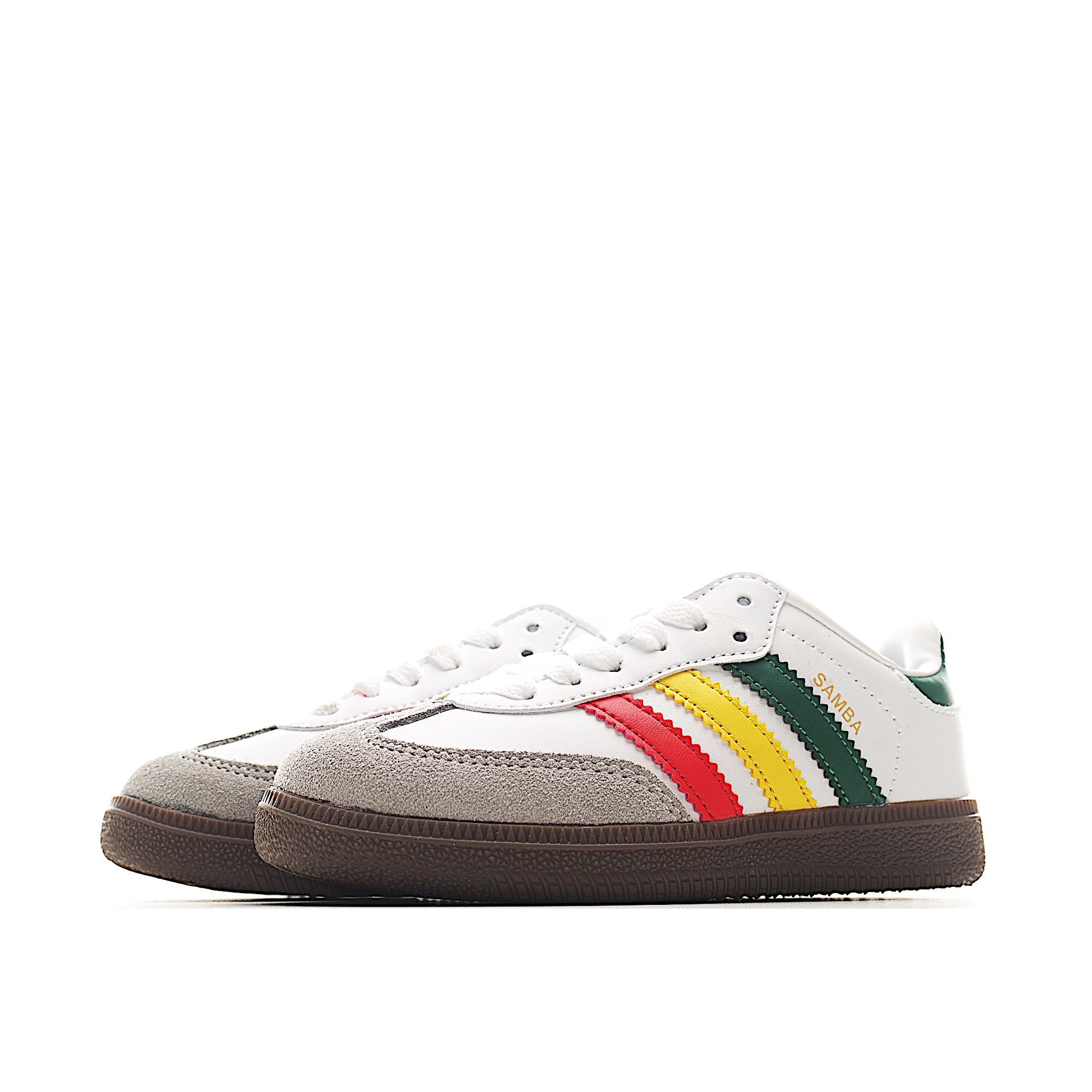 图片[3]-AD 德训 低帮儿童休闲鞋 注：22-27松紧带，28-37系带 如果你回到 1960 年代，你会发现职业足球运动员穿着桑巴，就像这些婴儿鞋一样，几乎就像他们一样。尺寸缩小适合儿童，配有柔软的鞋垫，在全天玩耍时感觉舒适。皮革鞋面、胶橡胶鞋底和3条纹保持经典。 货号：3118 尺码：22-37-选品中心