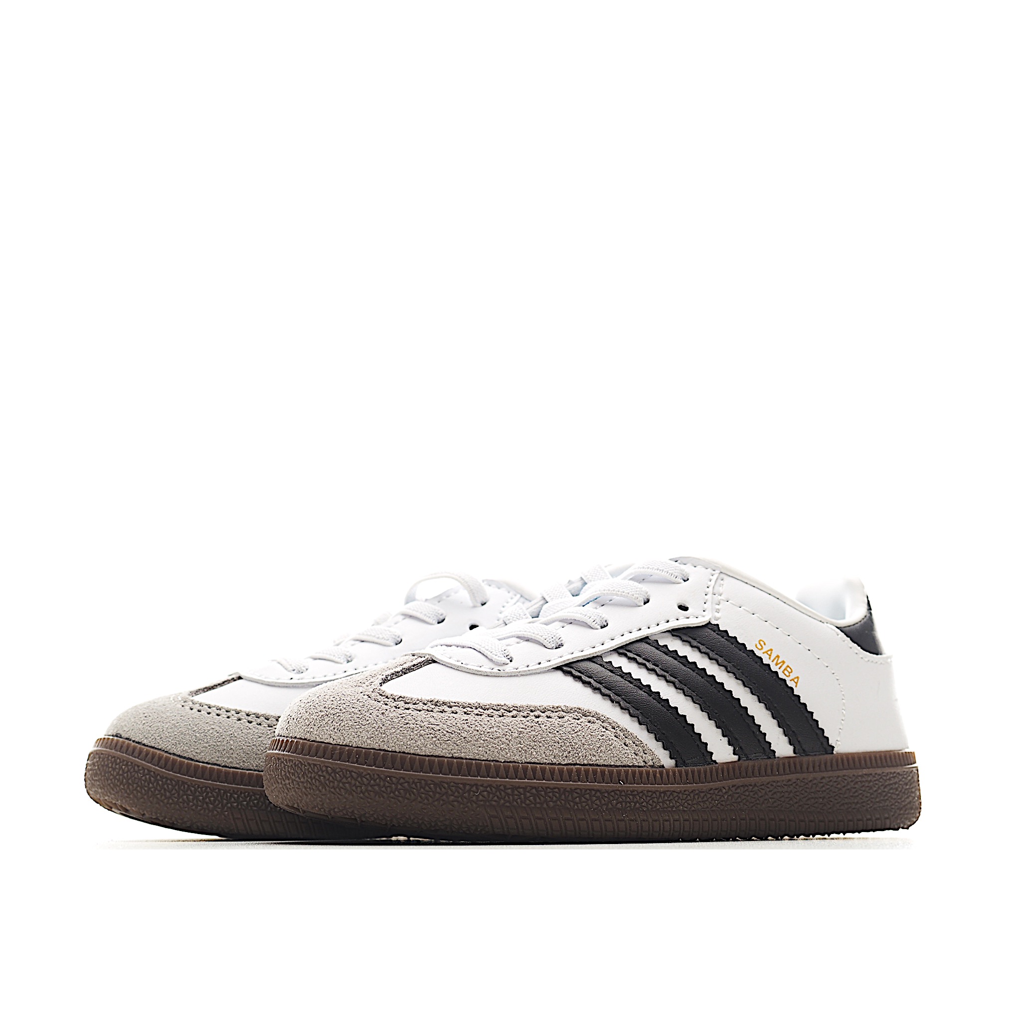 图片[3]-AD 德训 低帮儿童休闲鞋 注：22-27松紧带，28-37系带 如果你回到 1960 年代，你会发现职业足球运动员穿着桑巴，就像这些婴儿鞋一样，几乎就像他们一样。尺寸缩小适合儿童，配有柔软的鞋垫，在全天玩耍时感觉舒适。皮革鞋面、胶橡胶鞋底和3条纹保持经典。 货号：3677 尺码：22-37-选品中心