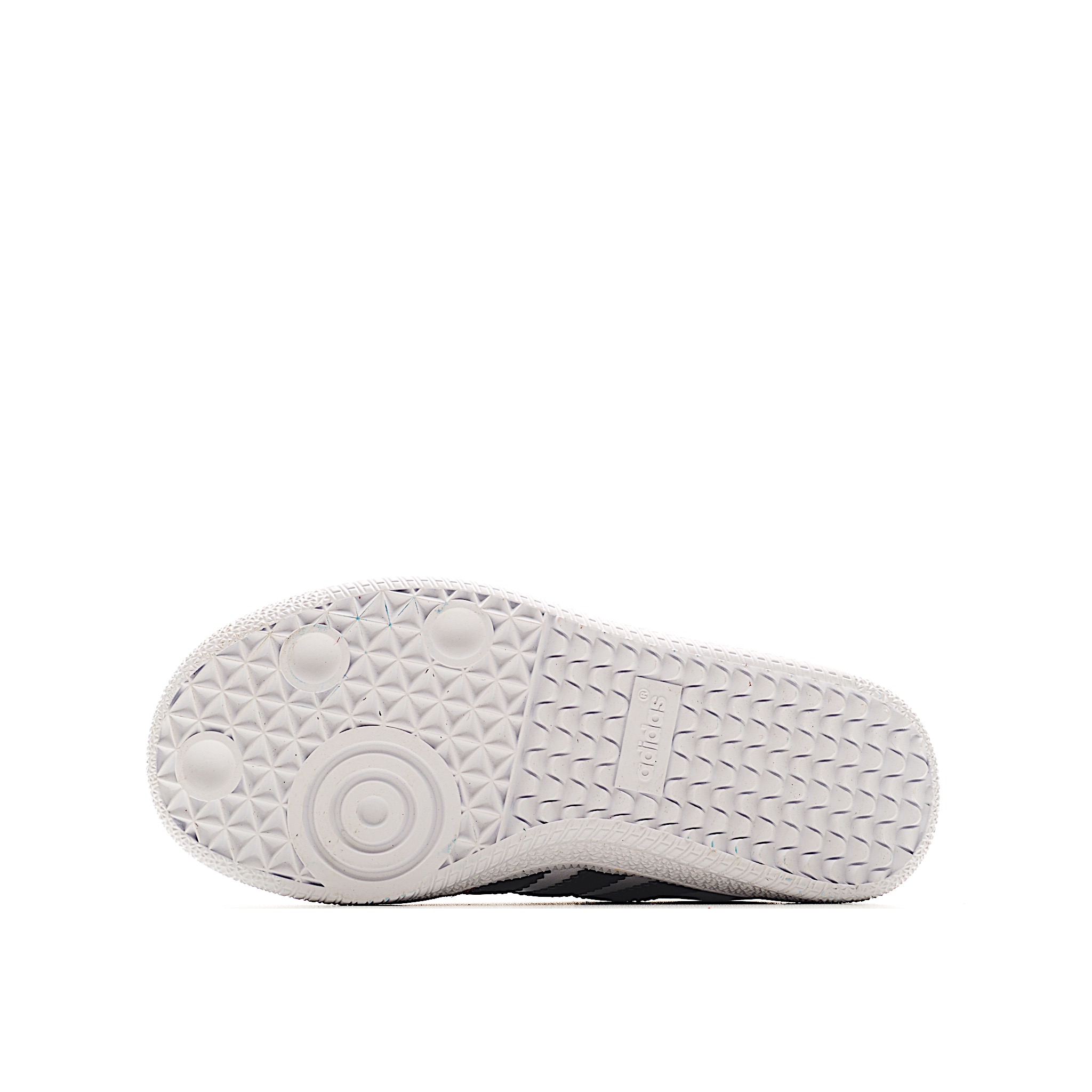 图片[6]-AD 德训 低帮儿童休闲鞋 注：22-27松紧带，28-37系带 如果你回到 1960 年代，你会发现职业足球运动员穿着桑巴，就像这些婴儿鞋一样，几乎就像他们一样。尺寸缩小适合儿童，配有柔软的鞋垫，在全天玩耍时感觉舒适。皮革鞋面、胶橡胶鞋底和3条纹保持经典。 货号：3964 尺码：22-37-选品中心