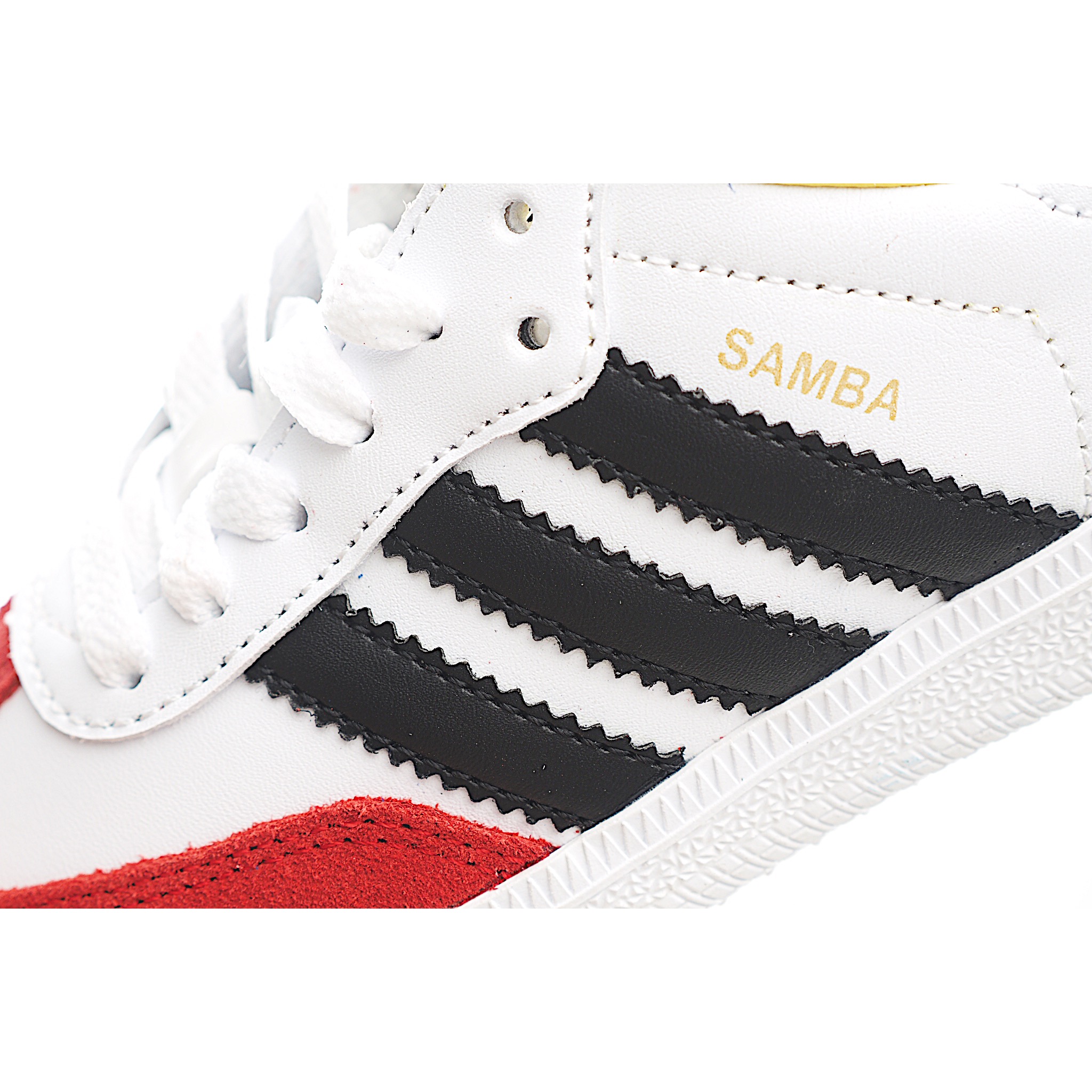 图片[9]-AD 德训 低帮儿童休闲鞋 注：22-27松紧带，28-37系带 如果你回到 1960 年代，你会发现职业足球运动员穿着桑巴，就像这些婴儿鞋一样，几乎就像他们一样。尺寸缩小适合儿童，配有柔软的鞋垫，在全天玩耍时感觉舒适。皮革鞋面、胶橡胶鞋底和3条纹保持经典。 货号：3964 尺码：22-37-选品中心