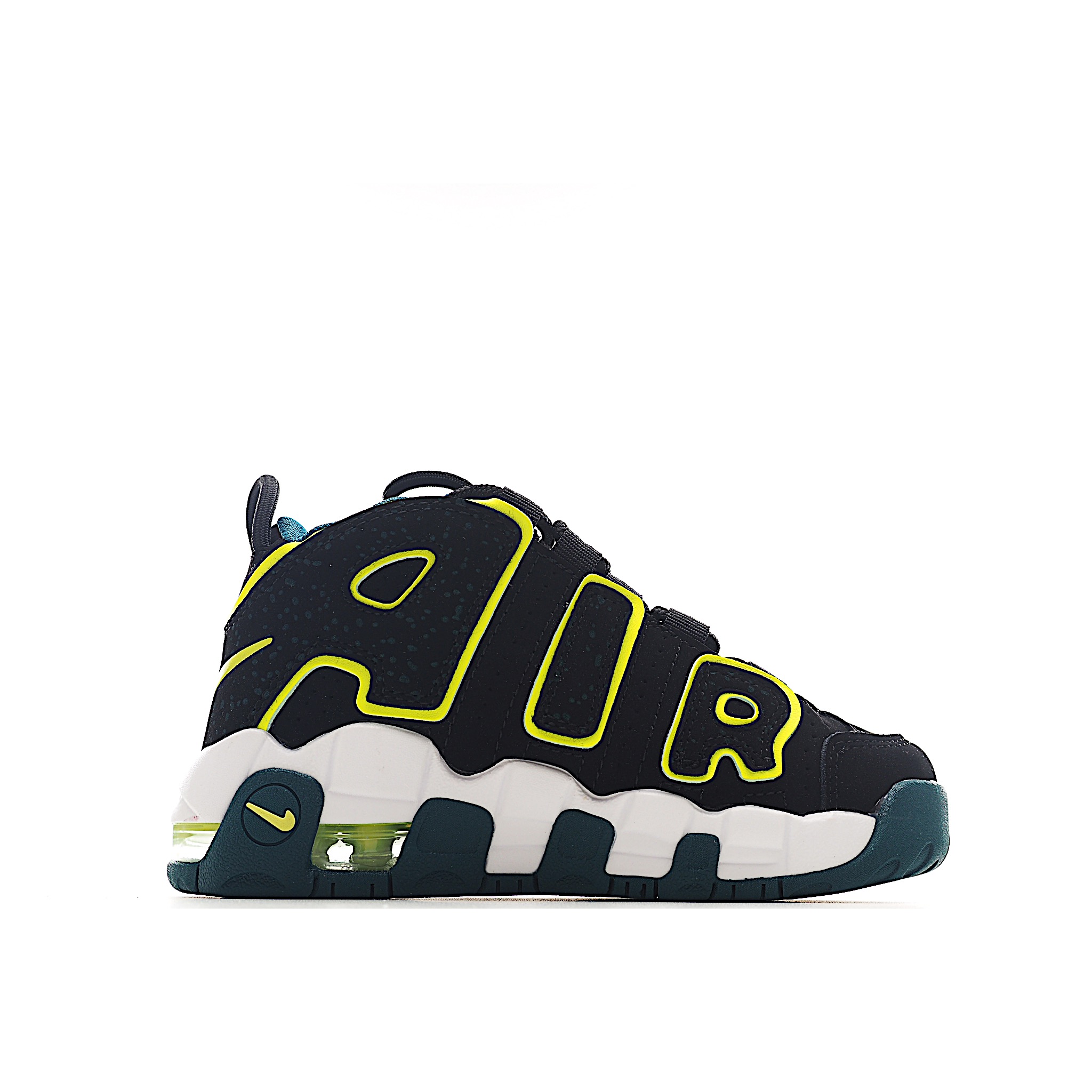 图片[3]-NK 皮蓬 复古篮球松紧带童鞋 1996年，以流行于街头的涂鸦文化为设计灵感，打造出了整体的设计风格夸张而充满魅力，厚实而充满质感的皮质鞋面两侧印刻了一对巨大的字母AIR，独特炫酷的外观惊艳无比。因皮蓬上脚而被广大球迷所熟知，恰逢1996年芝加哥公牛72胜10负的逆天战绩与顺利捧杯，加之皮蓬在赛场上的完美表现，也为其增添了不少的光环，是为球鞋爱好者匠心打造的致敬之作。 尺码：24–27 小童 28-37.5 大童 货号：0001-选品中心