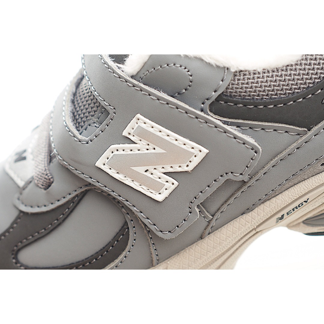 图片[6]-NB 2002 加绒松紧带魔术贴童鞋26-37 报单备注加绒！简约皮革鞋面抗磨耐穿，魔鬼毡束带方便孩子快速调整松紧。加绒內里在冬季为儿童双脚提供温暖的呵护-选品中心