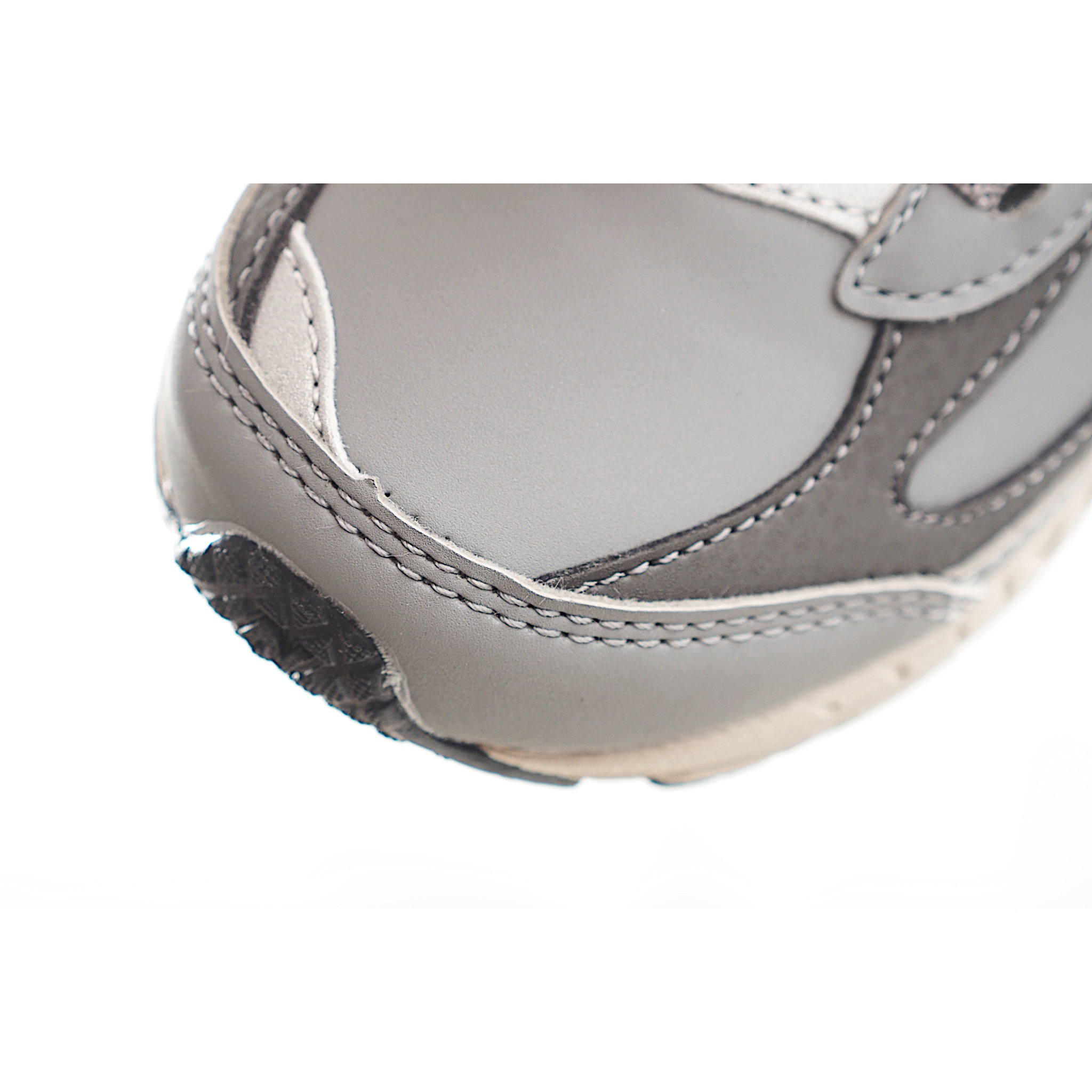 图片[9]-NB 2002 加绒松紧带魔术贴童鞋26-37 报单备注加绒！简约皮革鞋面抗磨耐穿，魔鬼毡束带方便孩子快速调整松紧。加绒內里在冬季为儿童双脚提供温暖的呵护-选品中心