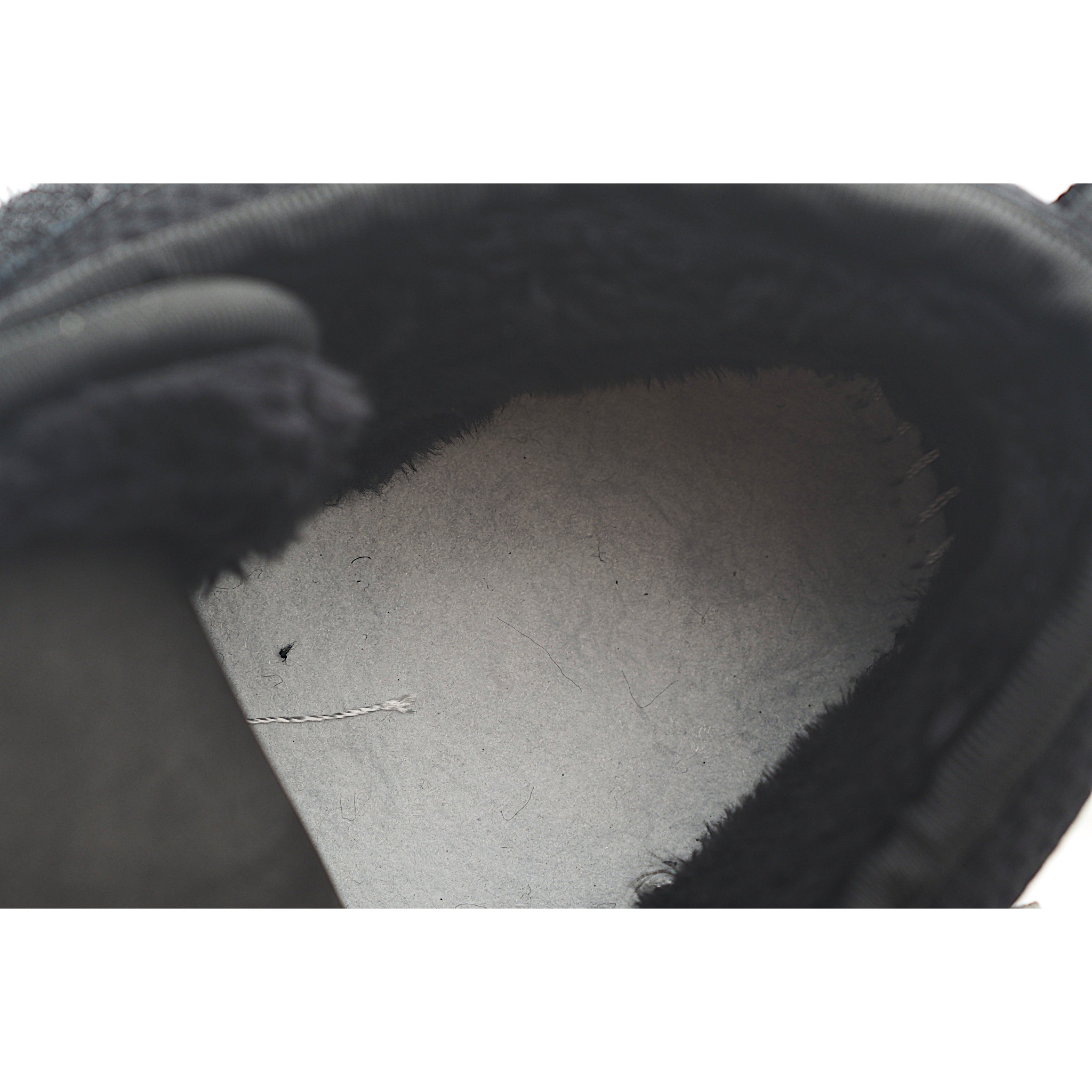 图片[6]-NB 大篷车 雪地童靴 专为儿童设计的舒适童鞋！柔软鞋面搭配魔鬼毡设计，轻松穿脱，方便好动的宝贝。鞋内拉绒材质提供温暖舒适的贴合度，避震中底提供绝佳缓冲，让宝贝探索世界更舒适自在。经典黑色百搭时尚，是您宝贝成长路上的最佳伙伴！ 货号：BW 尺码：24-39-选品中心