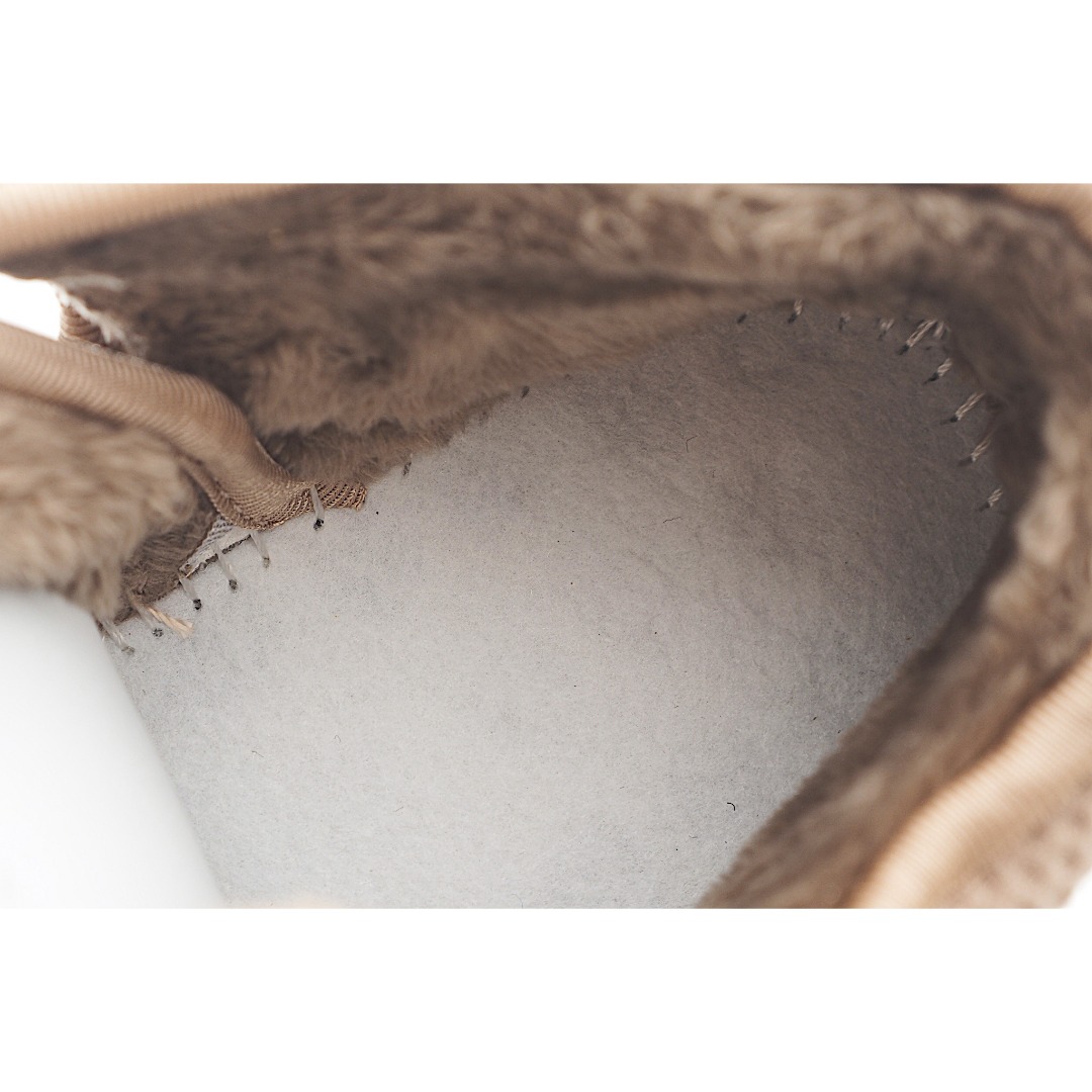 图片[6]-NB 大篷车 雪地童靴 专为儿童设计的舒适童鞋！柔软鞋面搭配魔鬼毡设计，轻松穿脱，方便好动的宝贝。鞋内拉绒材质提供温暖舒适的贴合度，避震中底提供绝佳缓冲，让宝贝探索世界更舒适自在。经典黑色百搭时尚，是您宝贝成长路上的最佳伙伴！ 货号：L1 尺码：24-39-选品中心