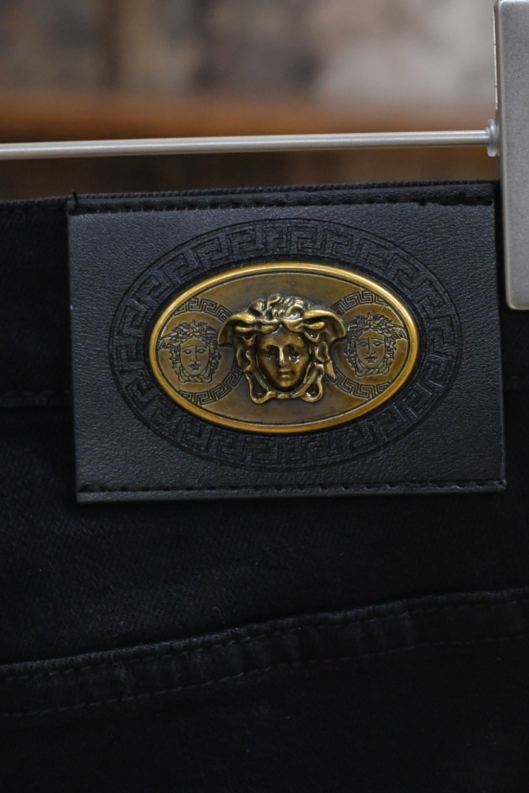 Versace Vancez 2024ss New Jeans: Modern Innovation in Classic Style - 图片 9