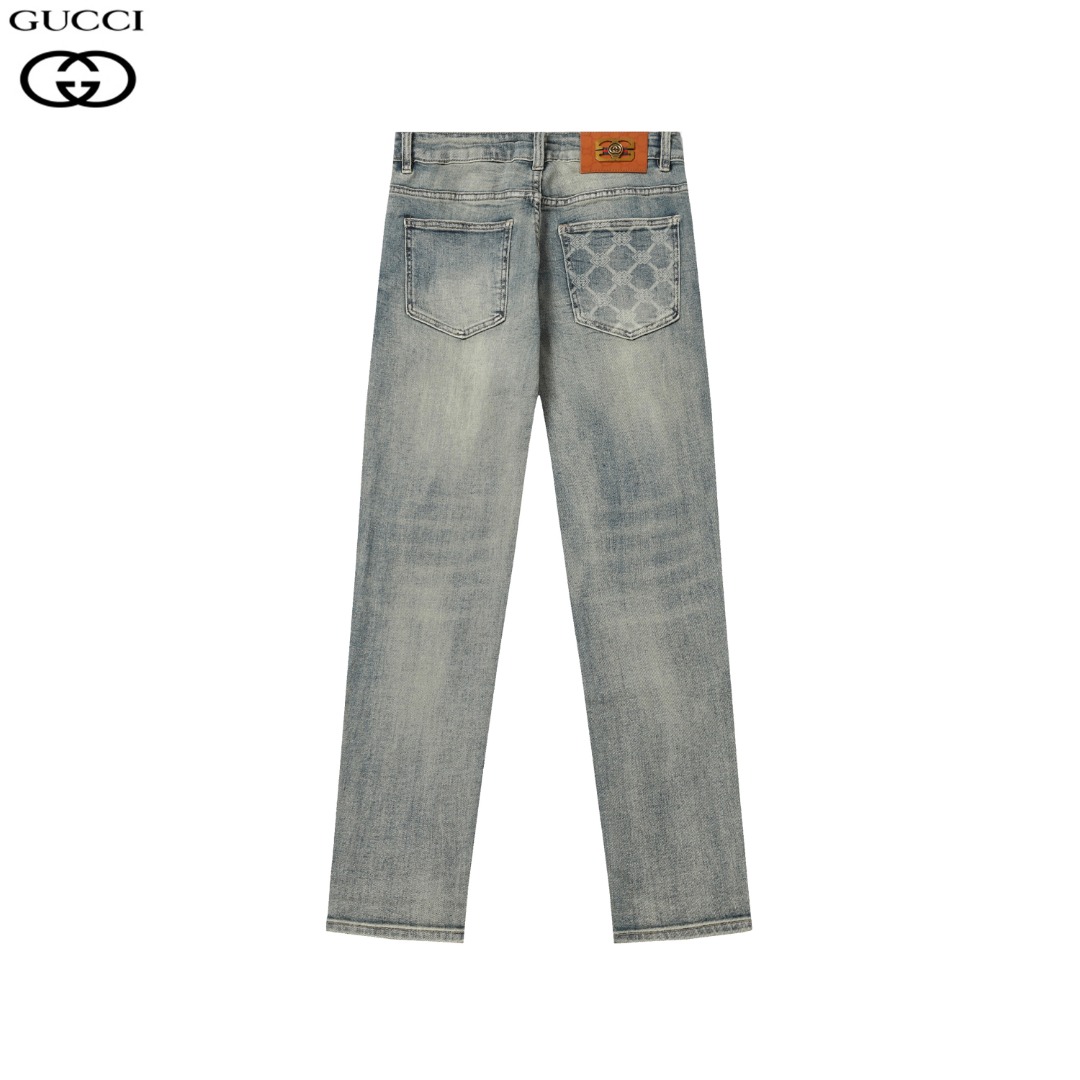 “High-Quality Gucci Jeans in Flat-Striped Japanese Denim for Modern Fashionistas”
