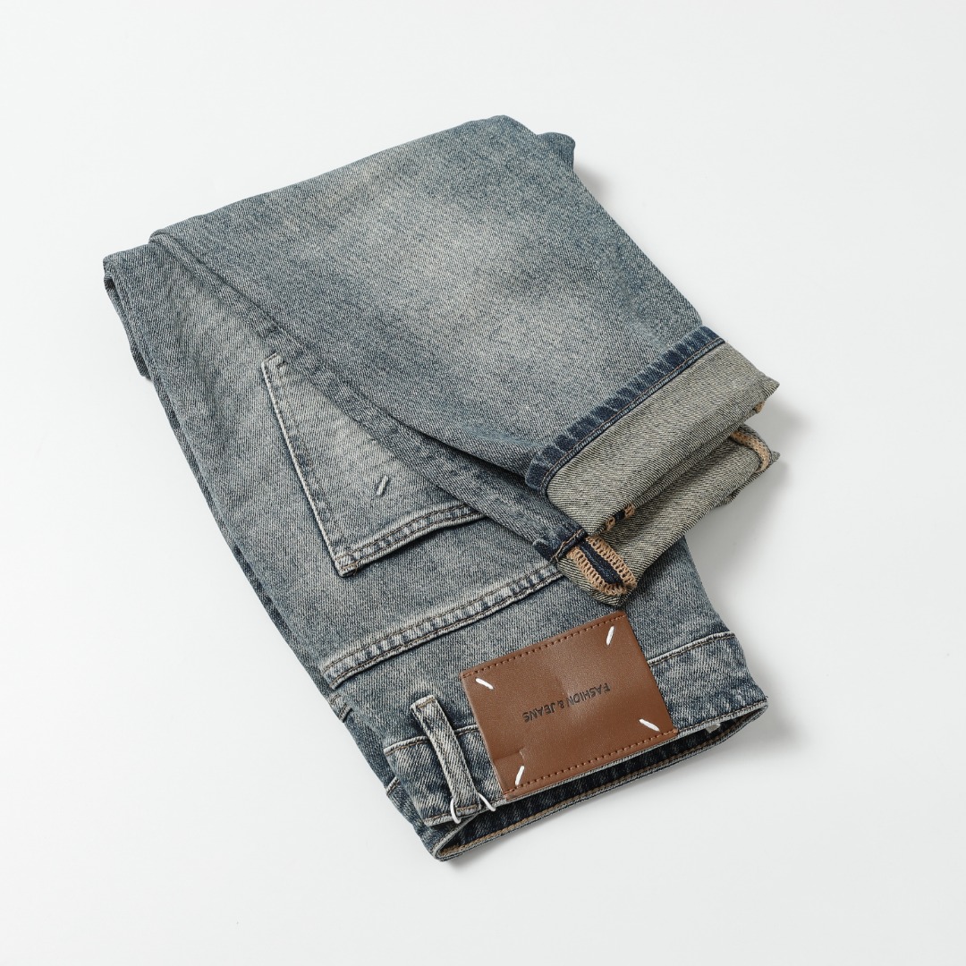 Trendy MM6 New Pocket Logo Jeans for Autumn and Winter 2024 - 图片 3
