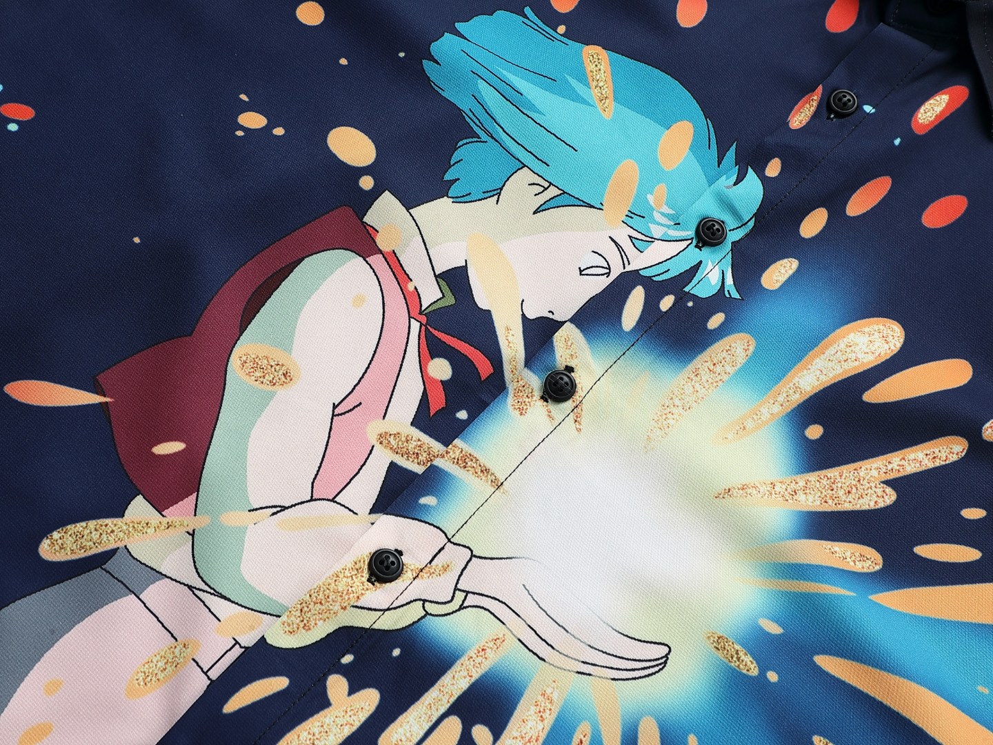 Loewe x Hal’s Moving Castle Short Sleeve Shirt with Custom Options for All Genders - 图片 6