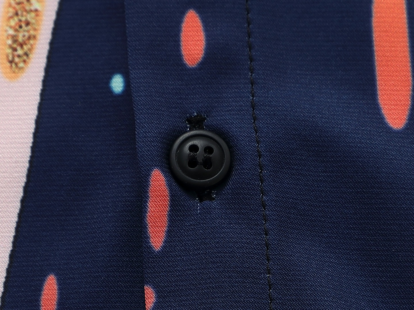 Loewe x Hal’s Moving Castle Short Sleeve Shirt with Custom Options for All Genders - 图片 8
