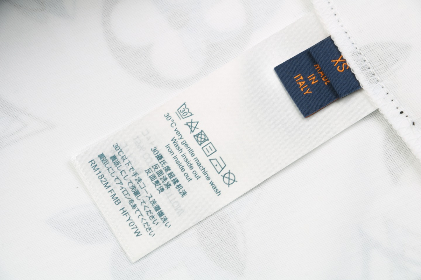 1v 24ss 老花叠影彩墨印花短袖