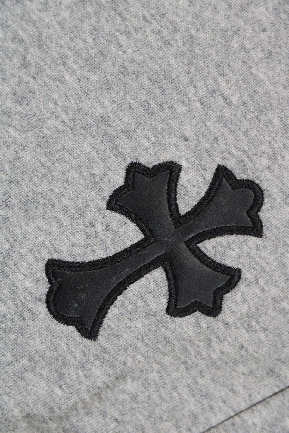Chrome Hearts/克罗心 24ss 黑贴皮十字梵文刺绣短裤