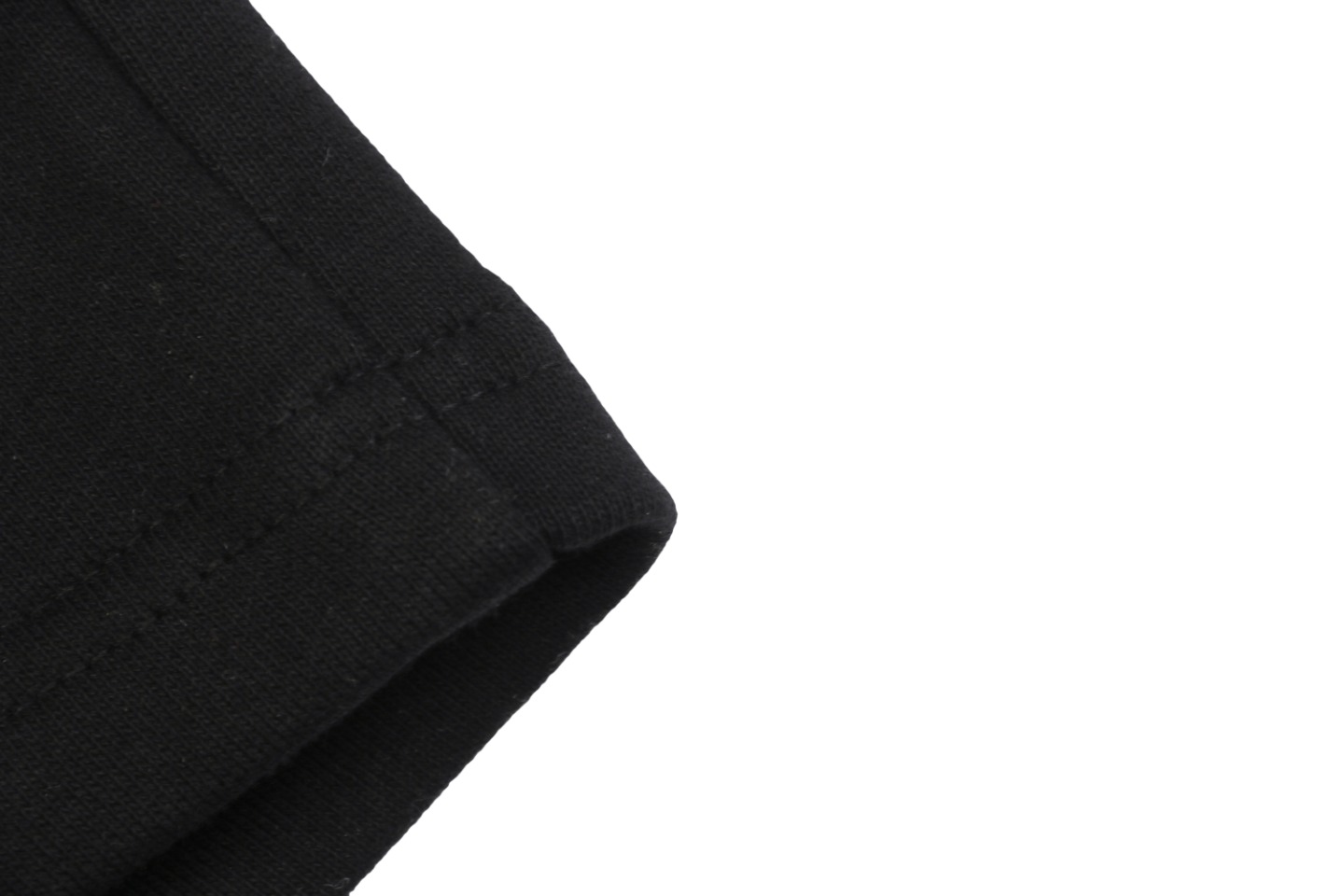 Burberry/博柏利23ss bbr小标字母刺绣短裤