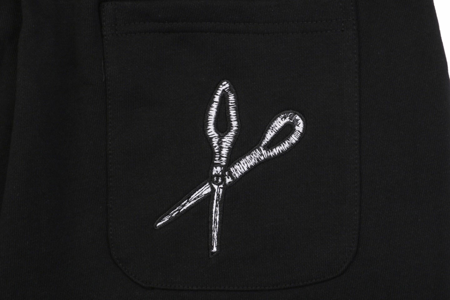 1v 23ss 工具锤子刺绣短裤