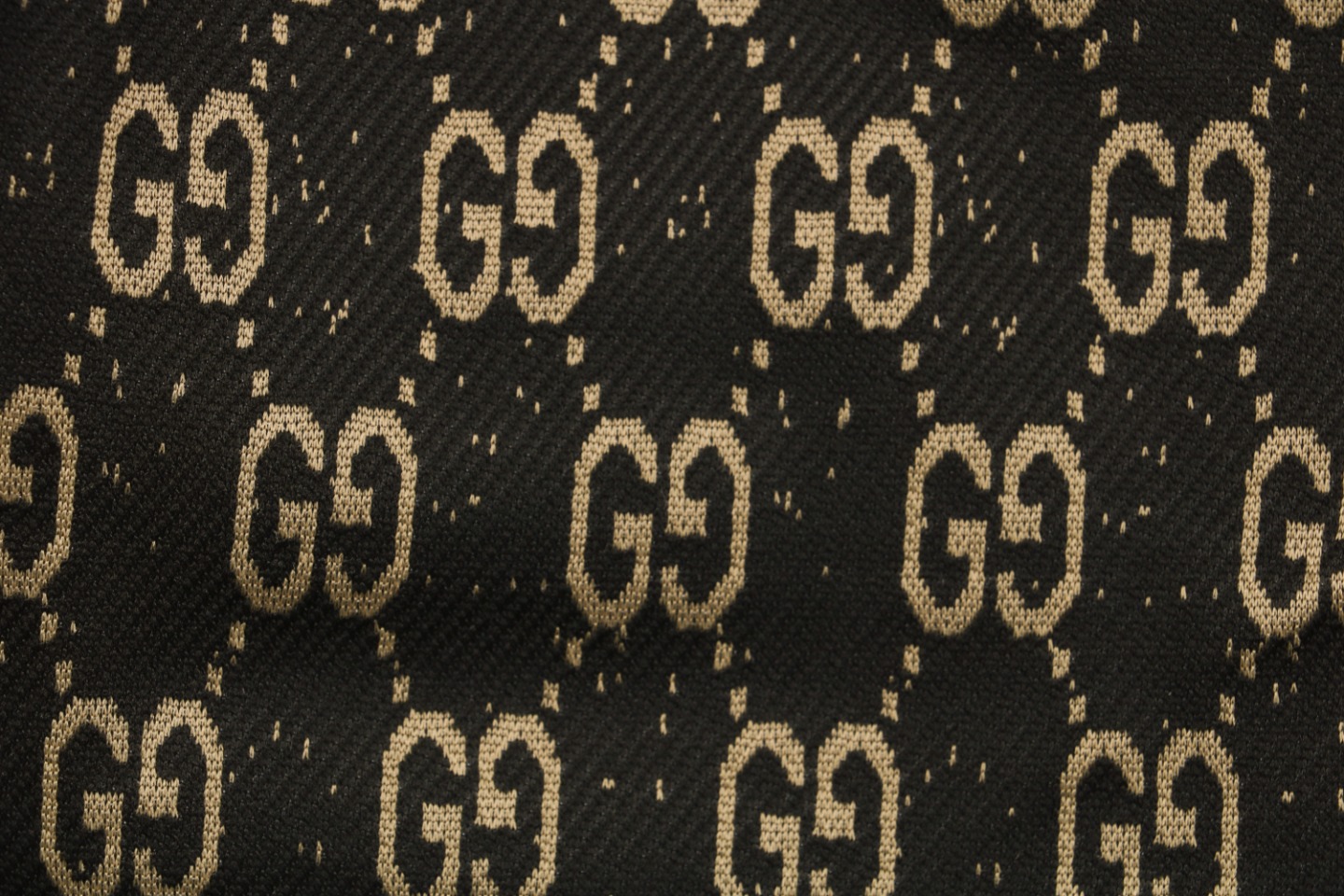 Gucci/古驰 24ss 满幅卡其老花织带短裤-Chinese UA Cheap High Quatity Brand Clothes Bags handbags Sneakers wholesale wholesaler seller from China Factory suppliers Fashion Clothing Shoes best Quality Beautiful Price Gucci/古驰 24ss 满幅卡其老花织带短裤