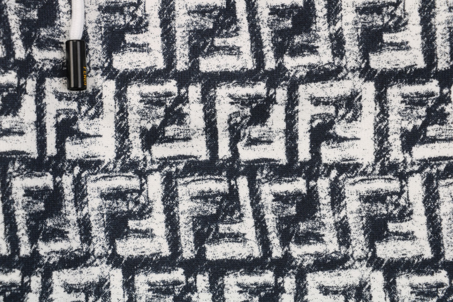 Fendi/芬迪 24ss 满幅黑白FF印花短裤-Chinese UA Cheap High Quatity Brand Clothes Bags handbags Sneakers wholesale wholesaler seller from China Factory suppliers Fashion Clothing Shoes best Quality Beautiful Price Fendi/芬迪 24ss 满幅黑白FF印花短裤