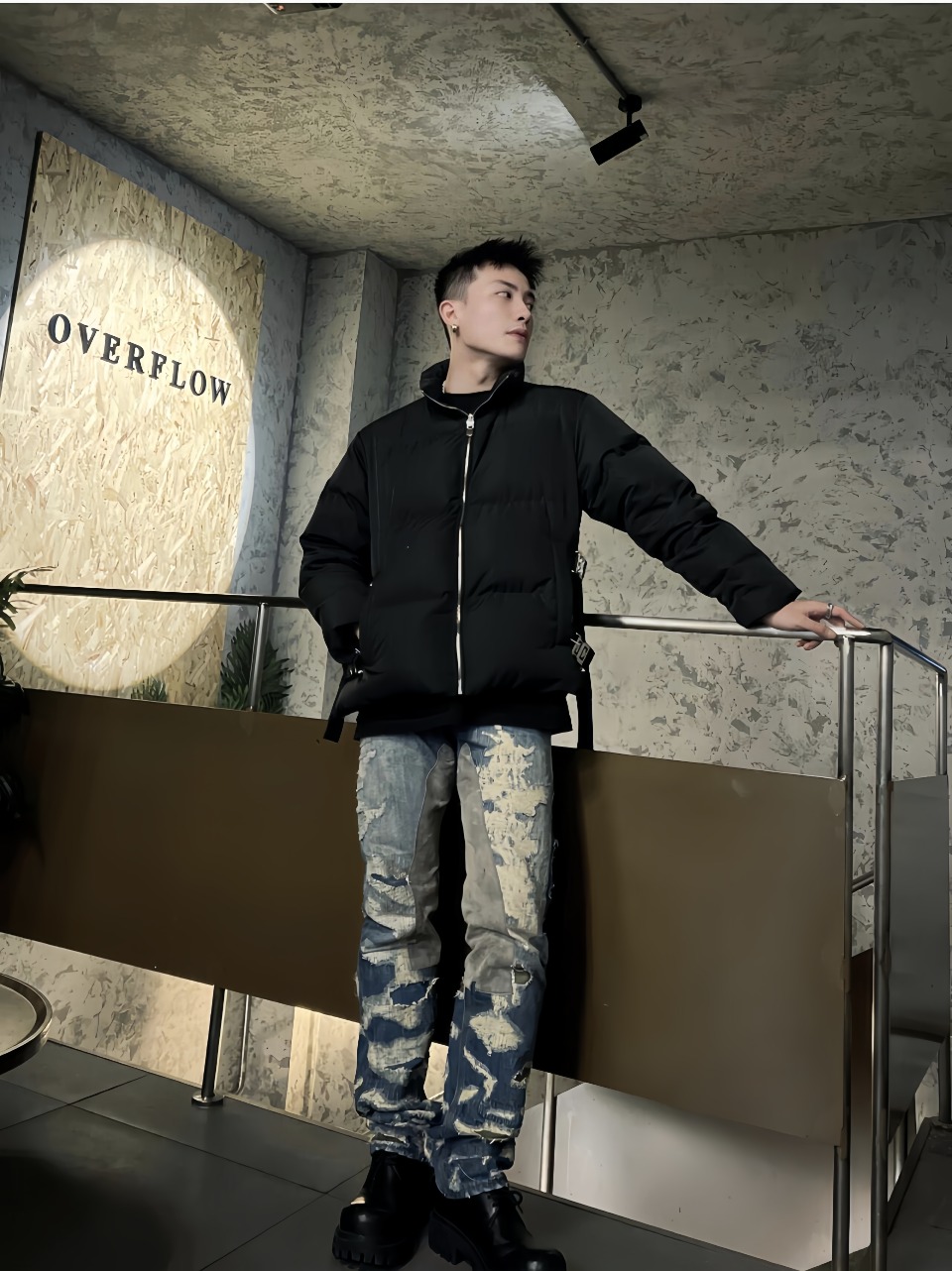 Upper body collection picture 1 GivenchyGivenchy 24Fw 4G Lock Hooded Down Jack