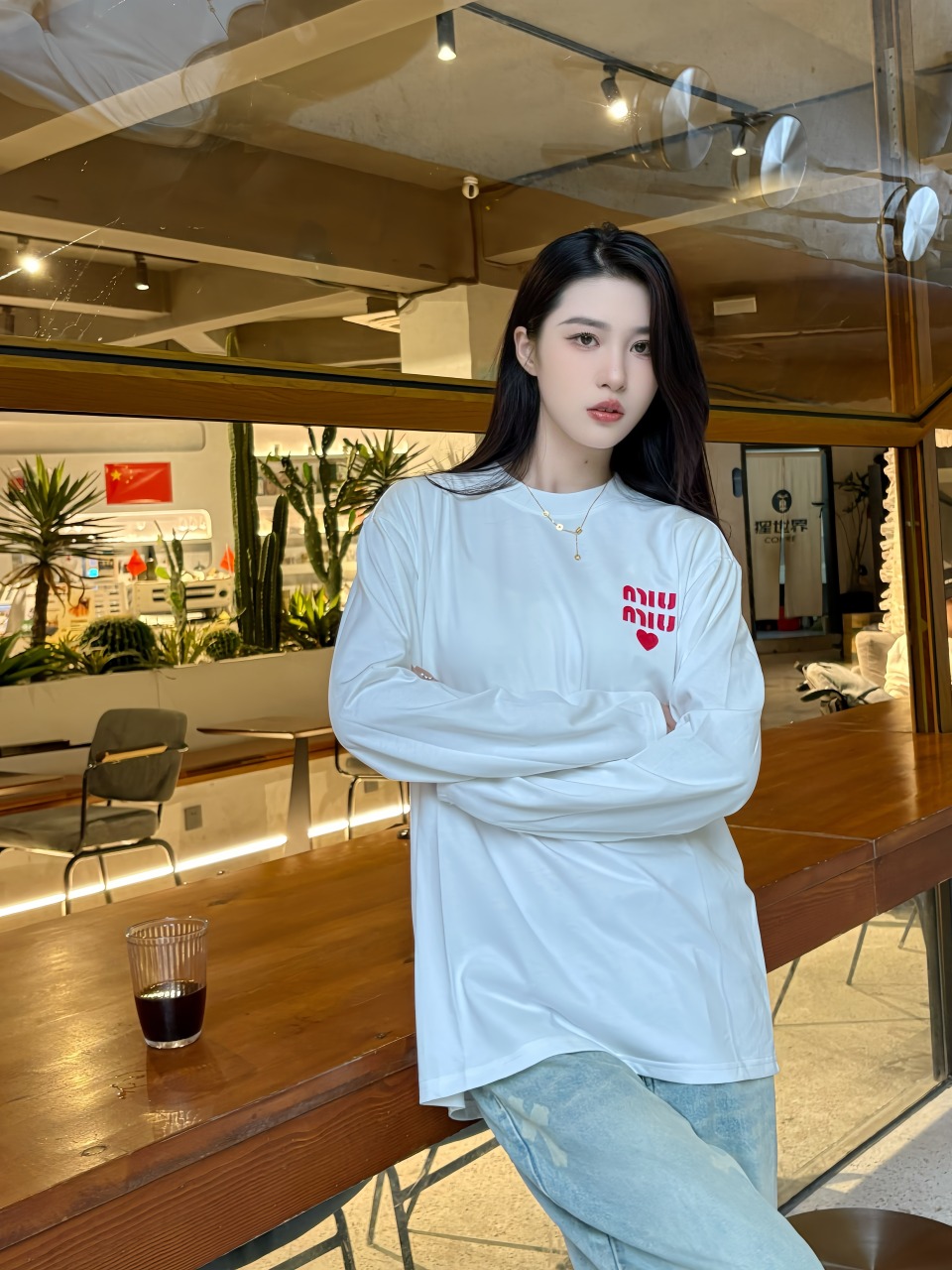 Upper body collection picture Miu Miu 24Fw Miu Love Logo Embroidered Long Sleev