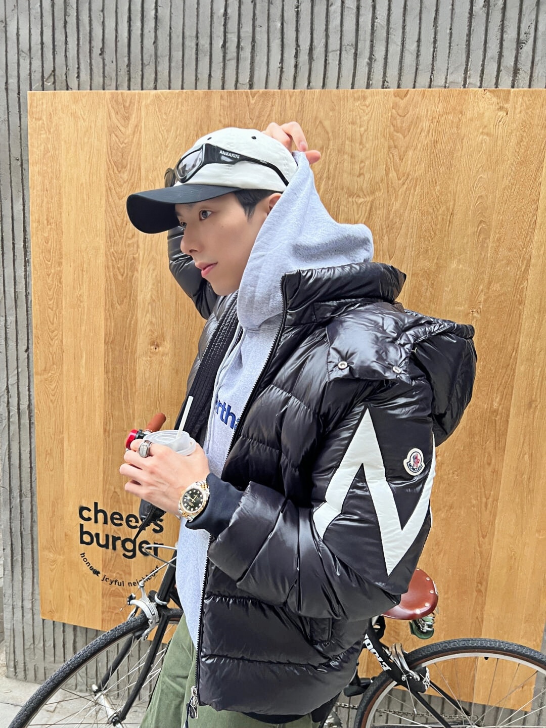 Upper body collection picture MonclerMonmouth 24Fw Arm Double Striped Detachab