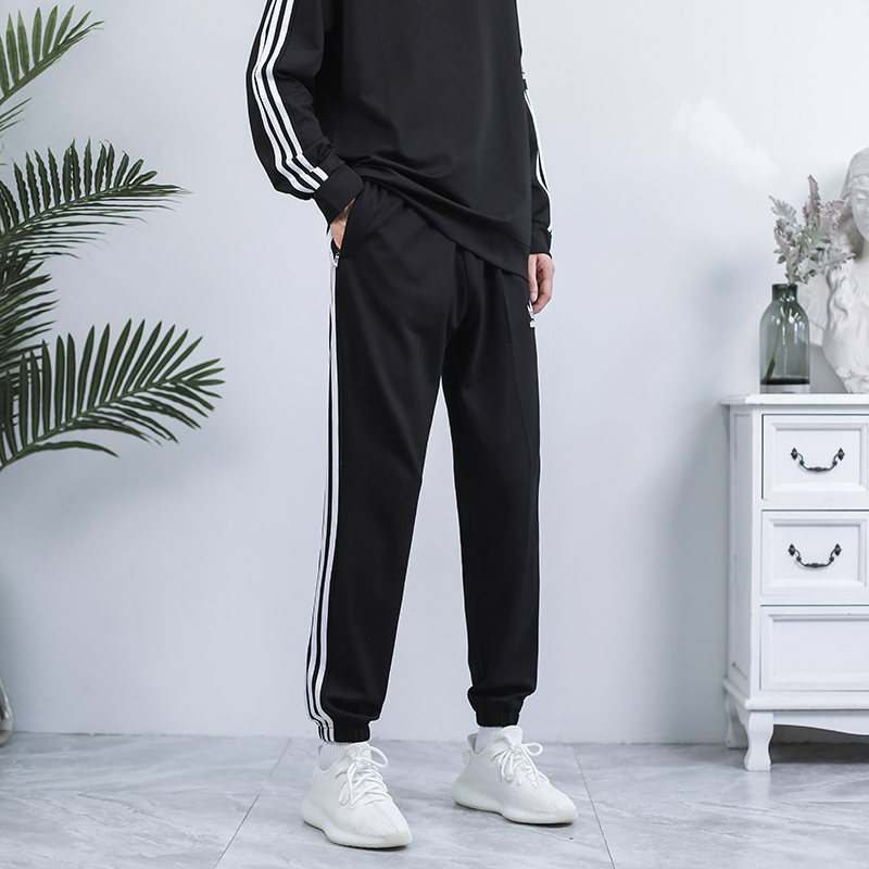 Embroidered Pants: Brand Recognition Through Simple Designs and Quality Craftsmanship - 图片 2