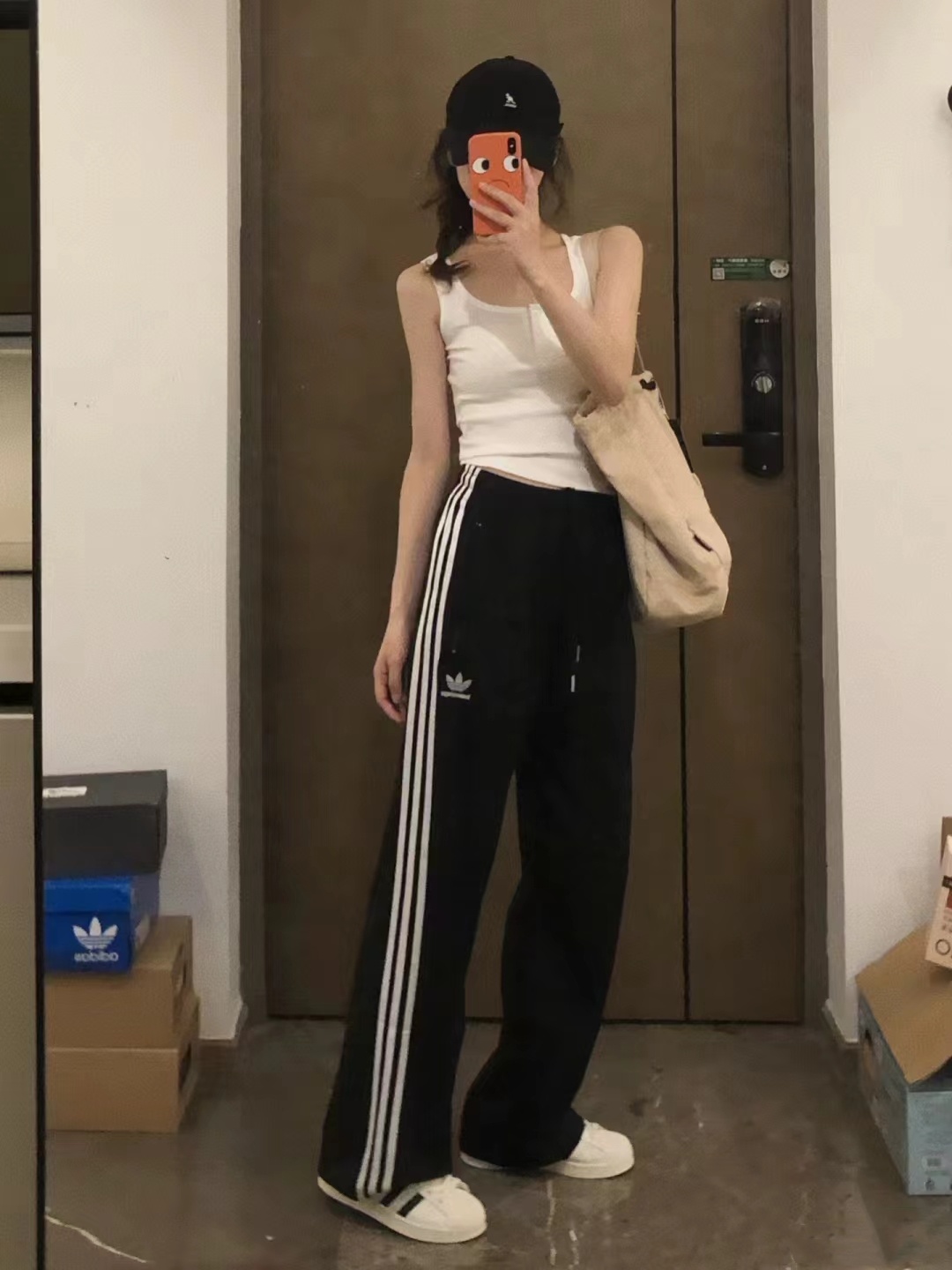 Adidas Custom Moisturix: Premium Quality Tri-Leaf Embroidered Fabric in Black, Sizes S-XL. - 图片 7