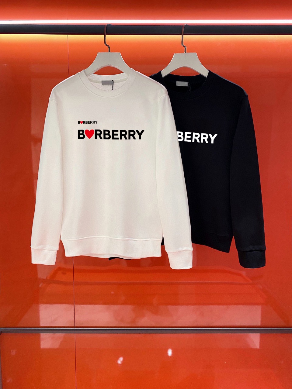 Burberry Online
 Clothing Sweatshirts Top Fake Designer
 Black White Printing Unisex Cotton Fall/Winter Collection Casual