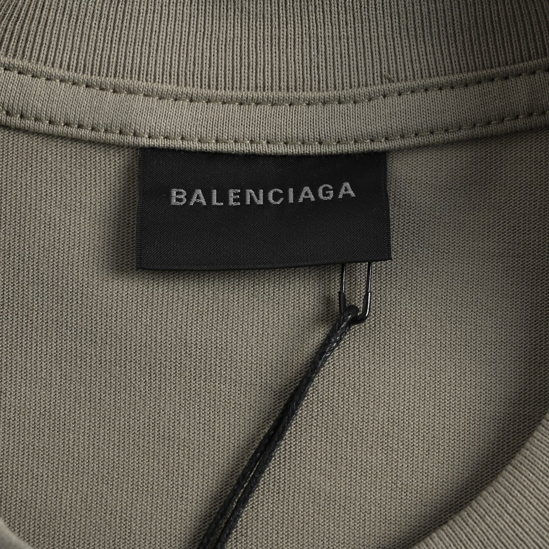 Balenciaga/巴黎世家 前后刺绣短袖-深卡其