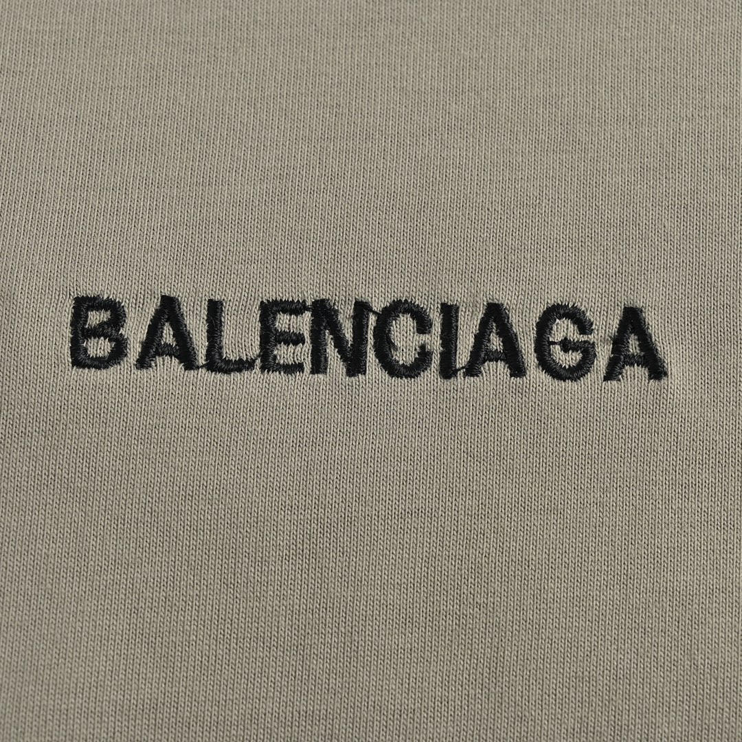 Balenciaga/巴黎世家 前后刺绣短袖-深卡其