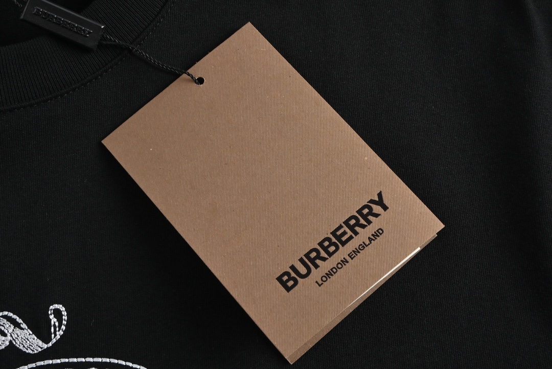 巴宝莉/Burberry刺绣绣花LOGO战马 短袖