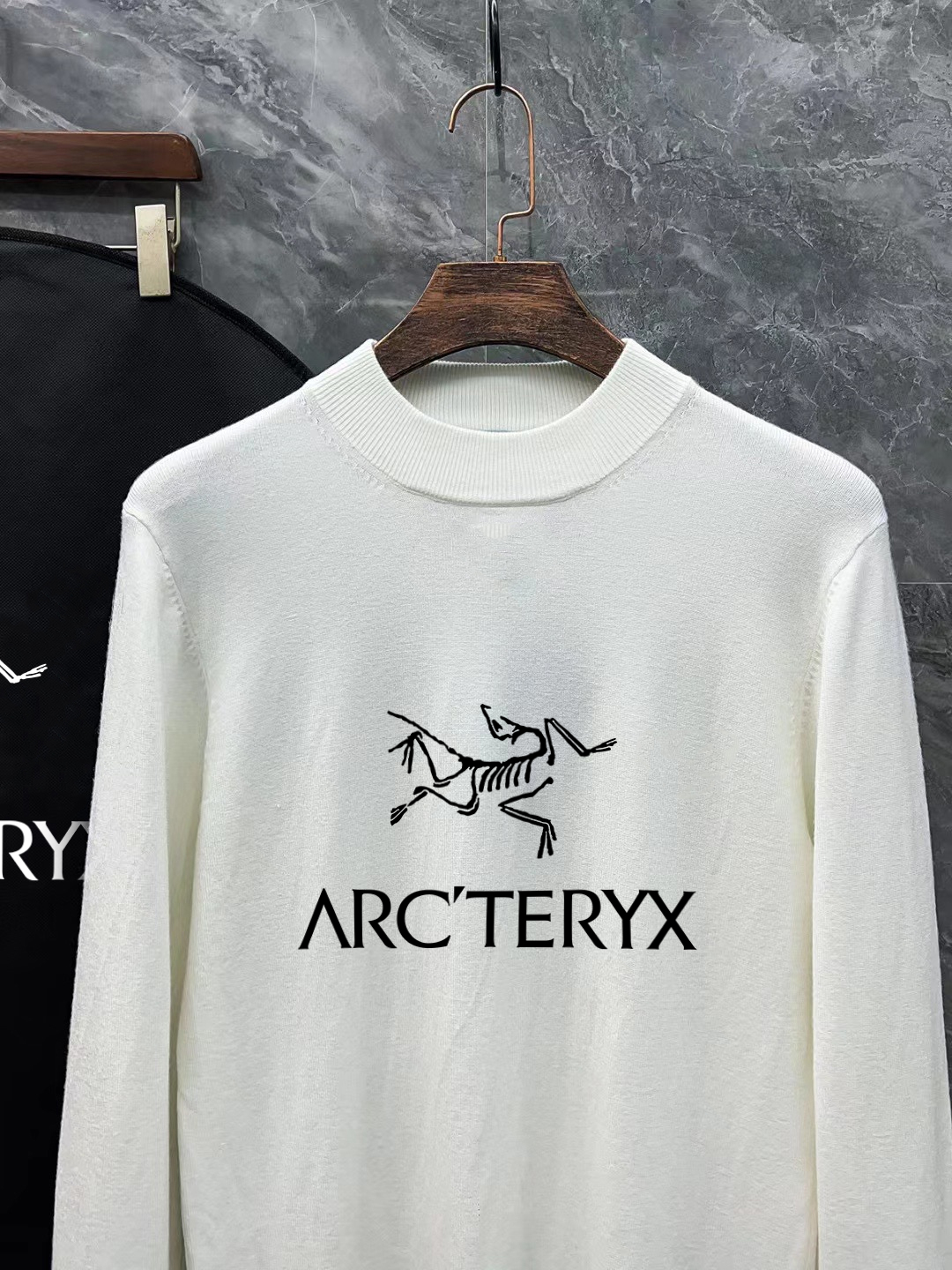 CJCR Arc’teryx High-End Sweaters: Innovative Design, Premium Quality, Limited Edition. - 图片 3