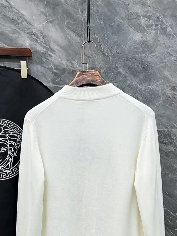 CJCR Versace High-End Sweater Series: Innovative Design, Superior Quality, Comfortable Fit - 图片 4